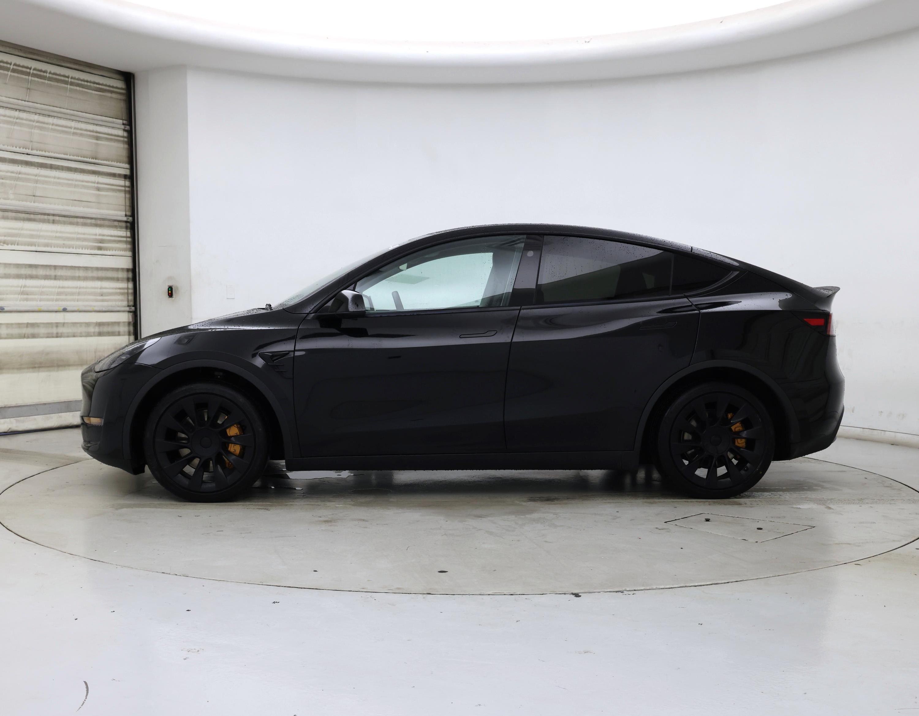 Thumbnail: 2024 Tesla Model Y - 3