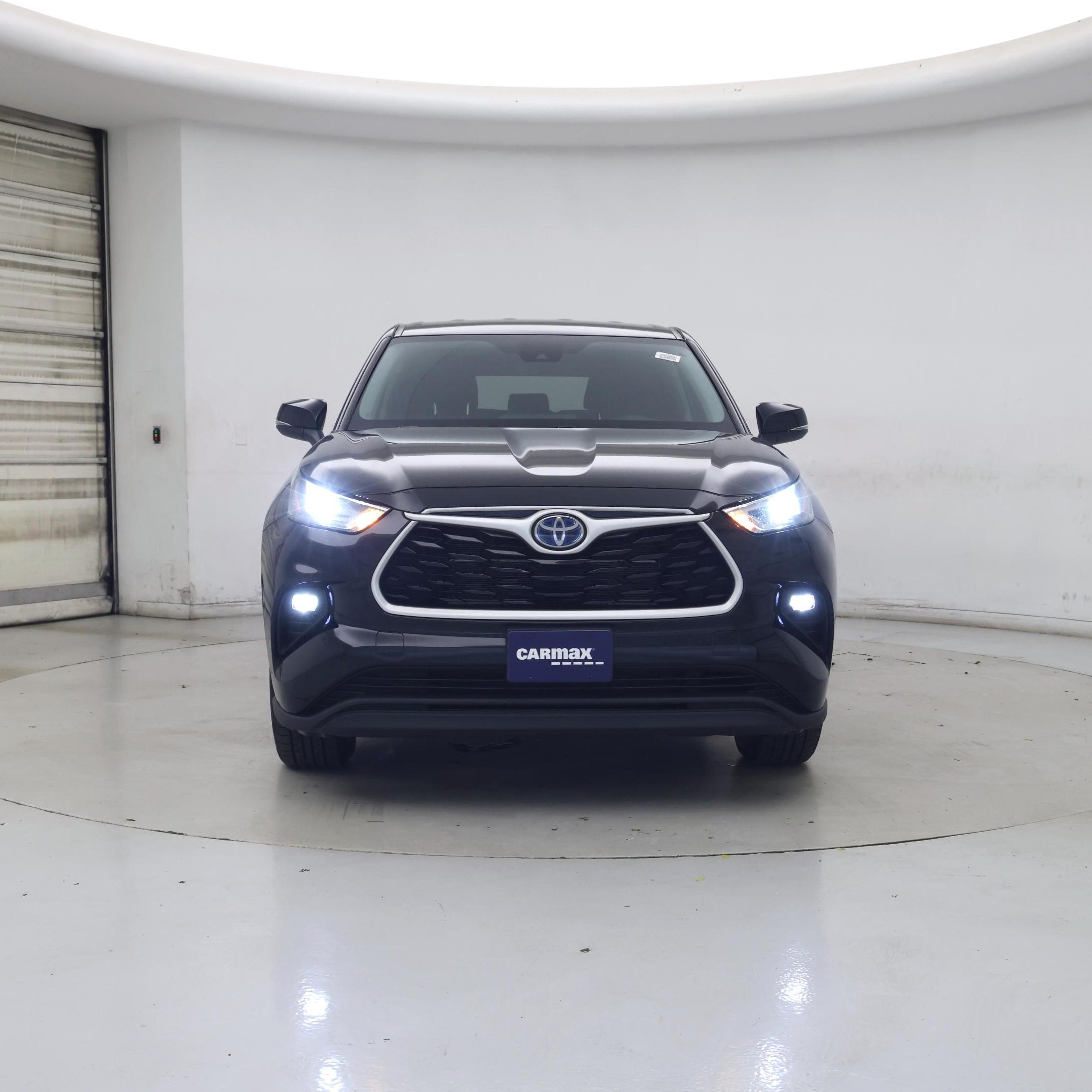 Thumbnail: 2023 Toyota Highlander - 5