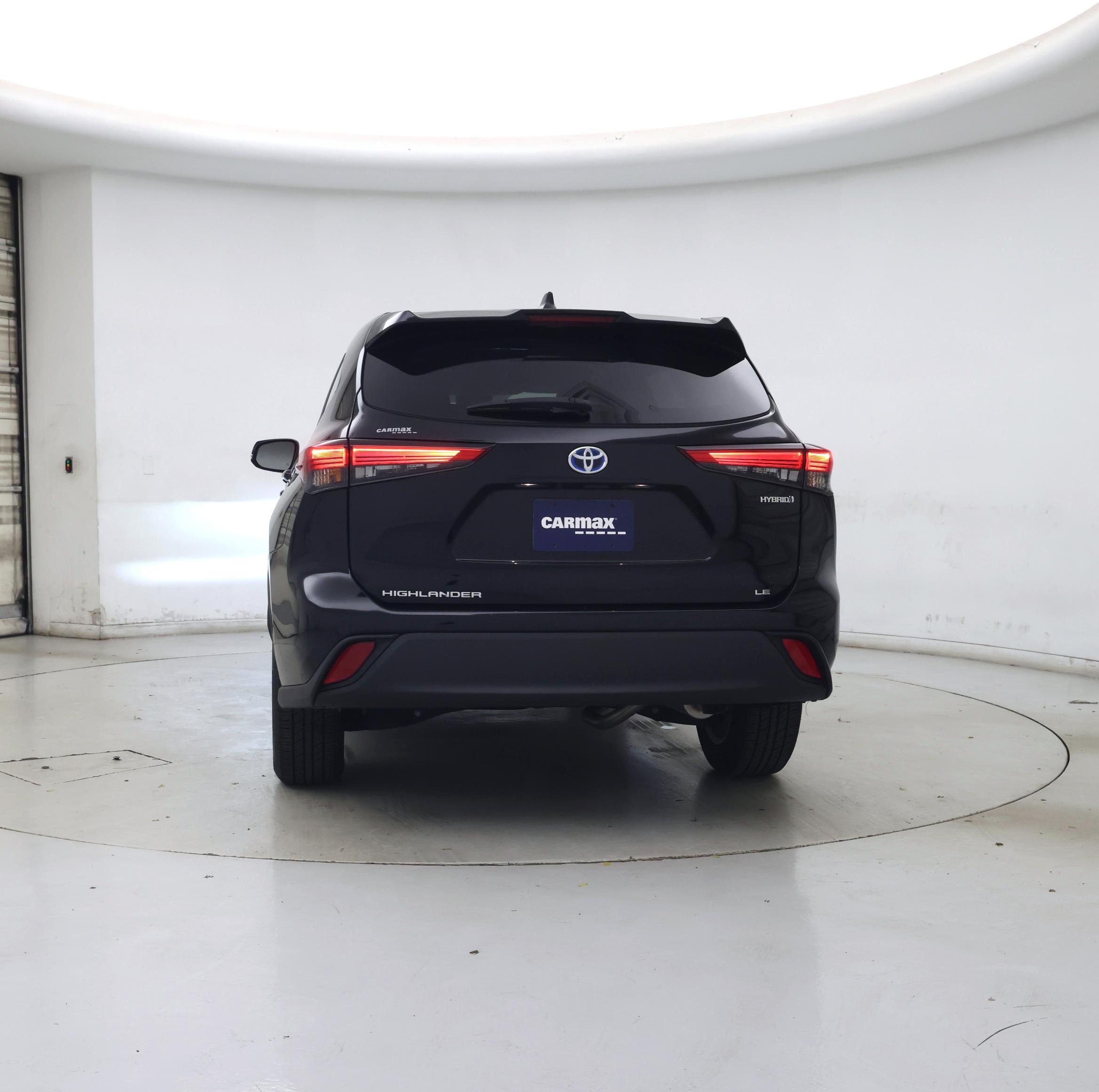 Thumbnail: 2023 Toyota Highlander - 6