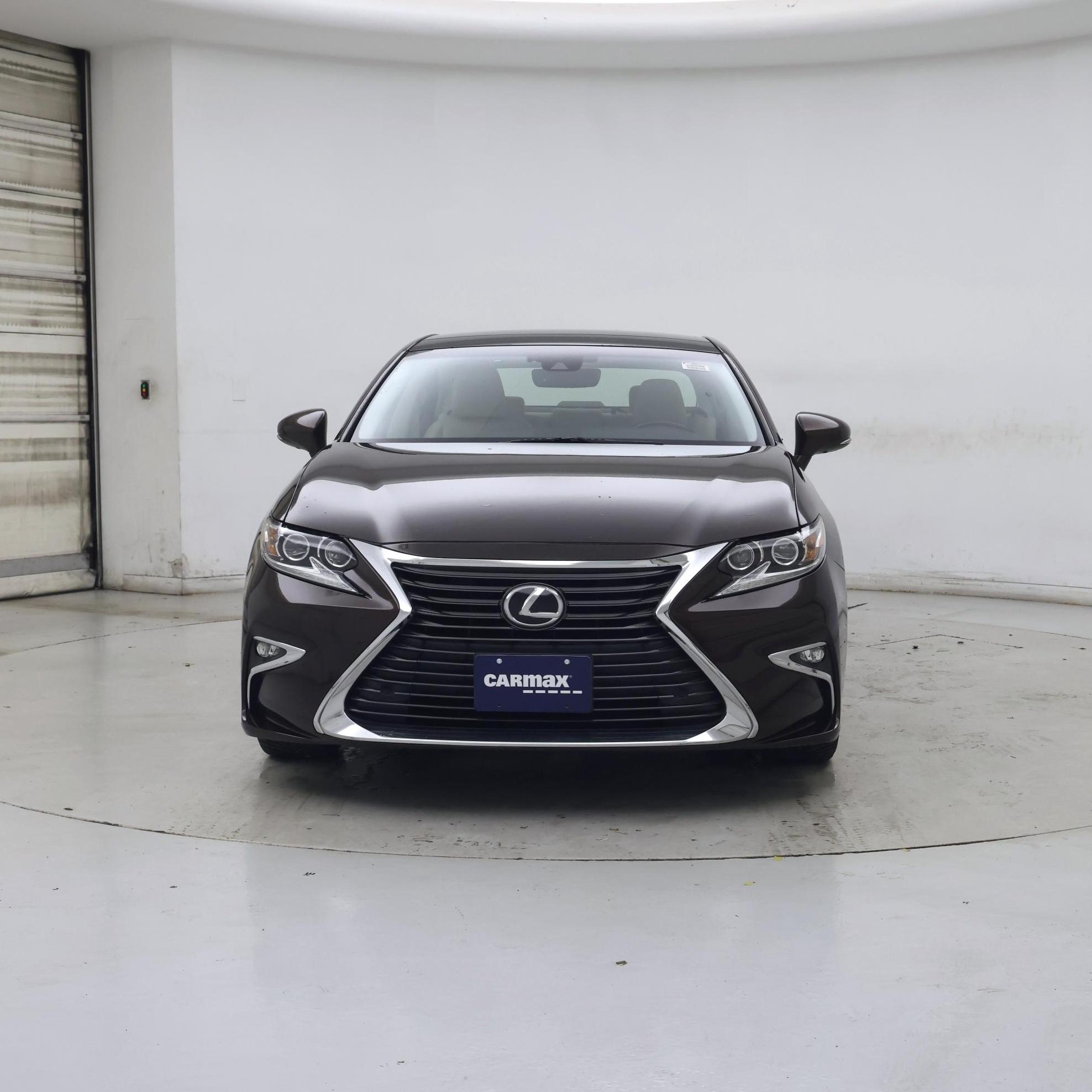 Thumbnail: 2016 Lexus ES - 5
