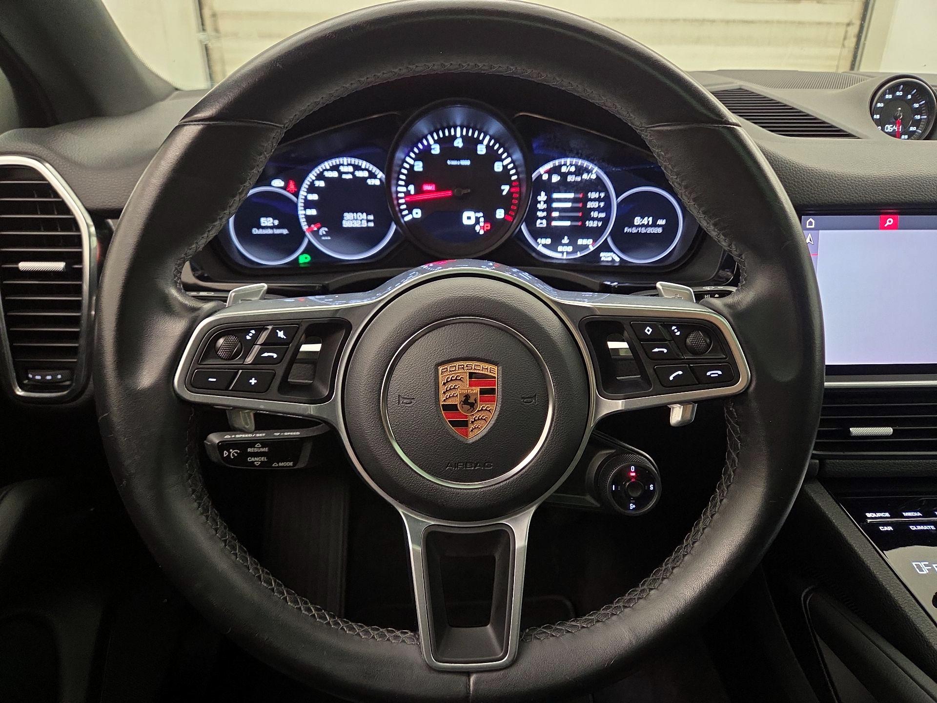 Thumbnail: 2020 Porsche Cayenne - 10