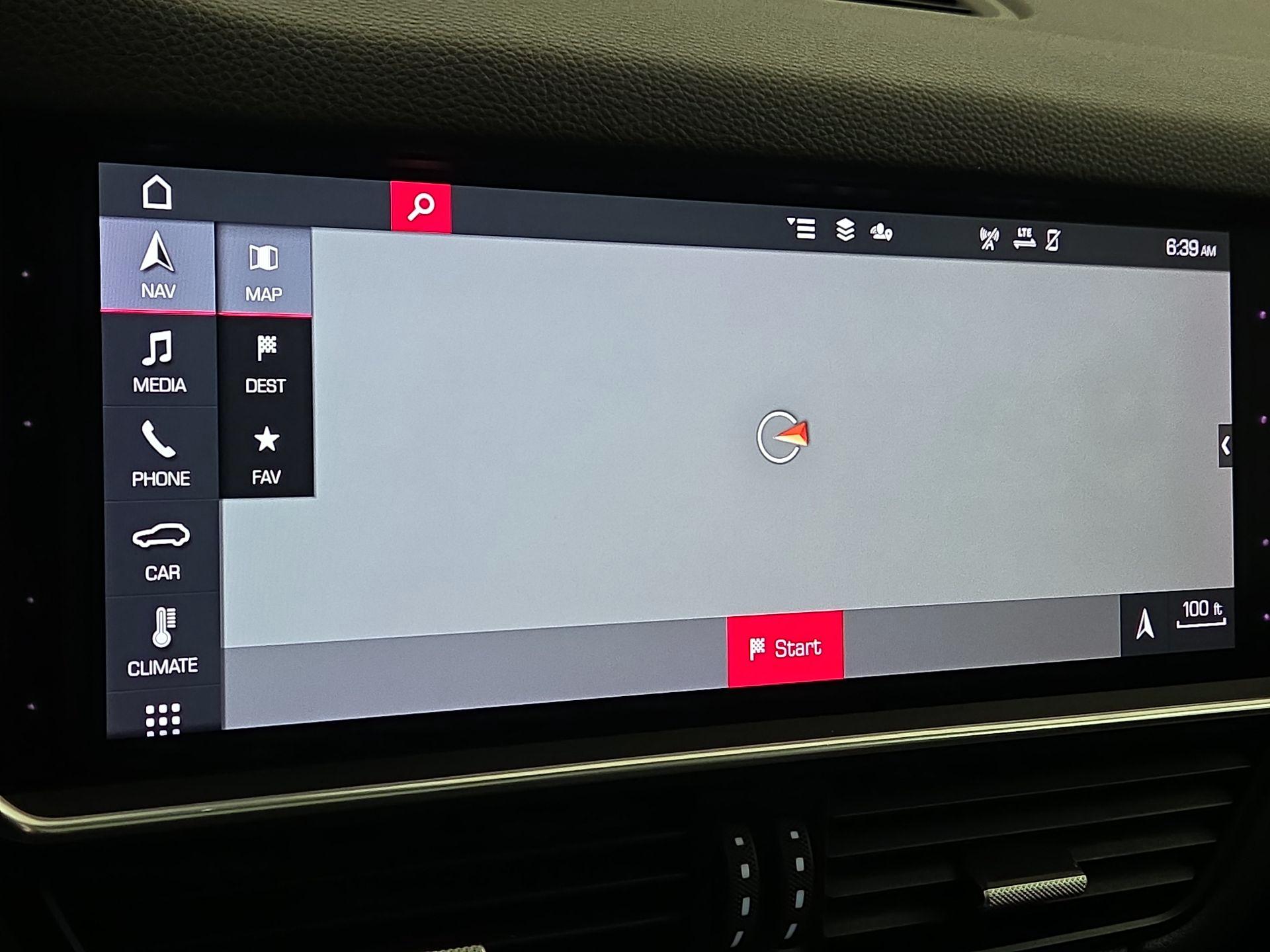Thumbnail: 2020 Porsche Cayenne - 14