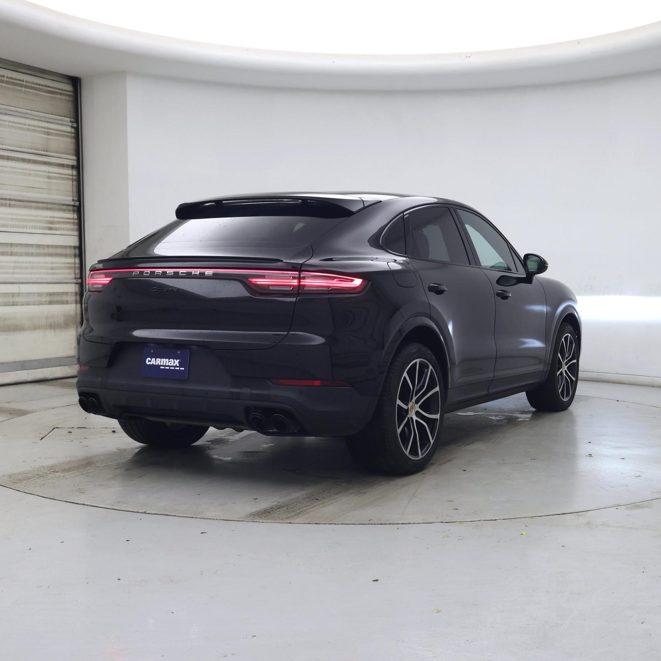 Thumbnail: 2020 Porsche Cayenne - 8