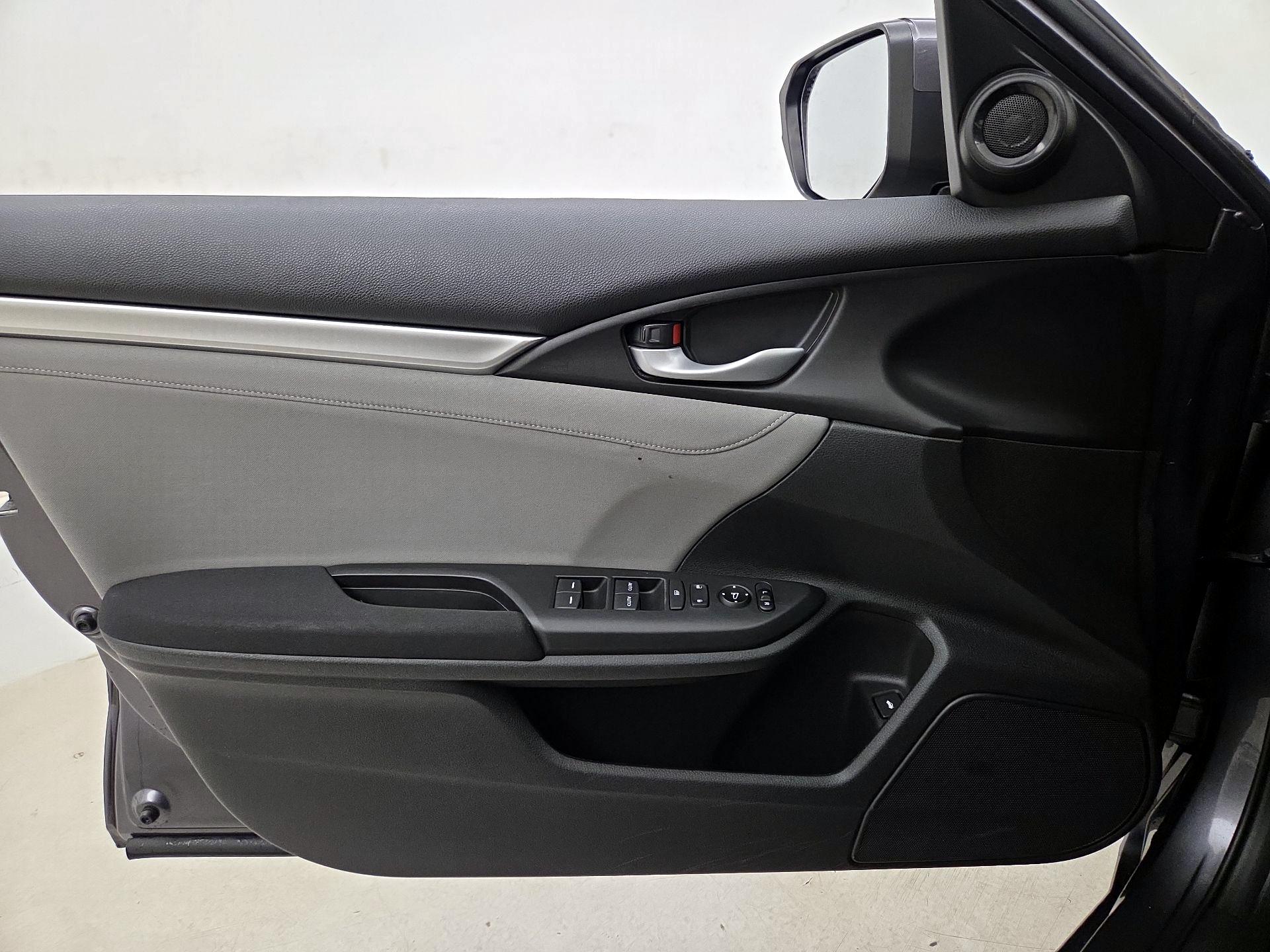 Thumbnail: 2018 Honda Civic - 12