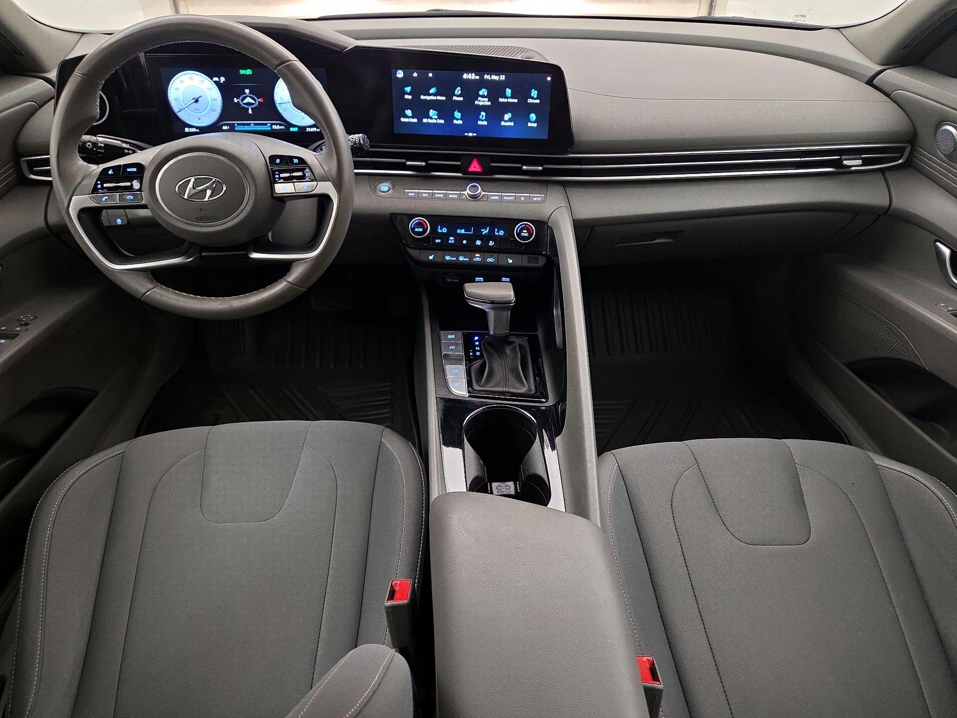 Thumbnail: 2023 Hyundai Elantra - 9