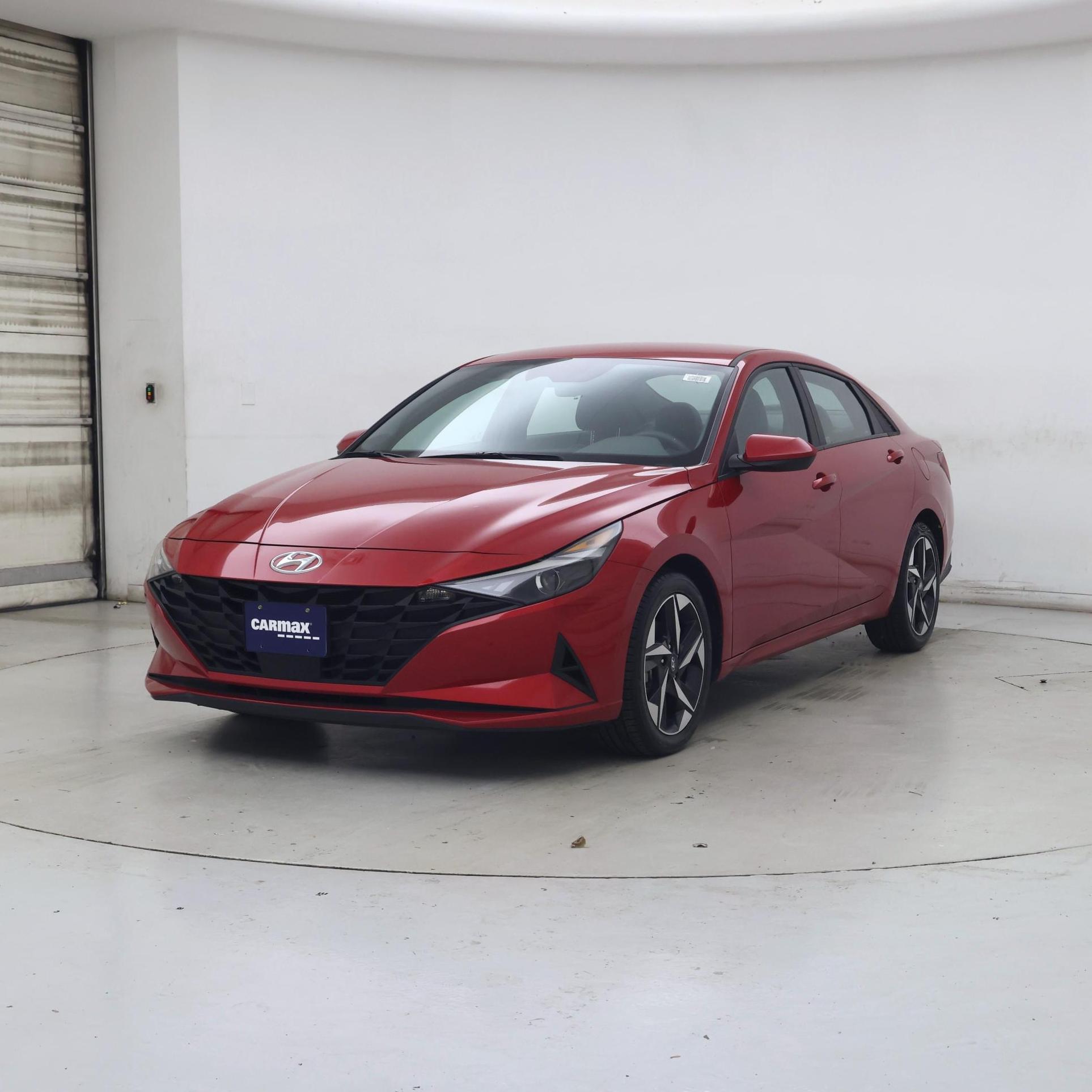 Thumbnail: 2023 Hyundai Elantra - 4