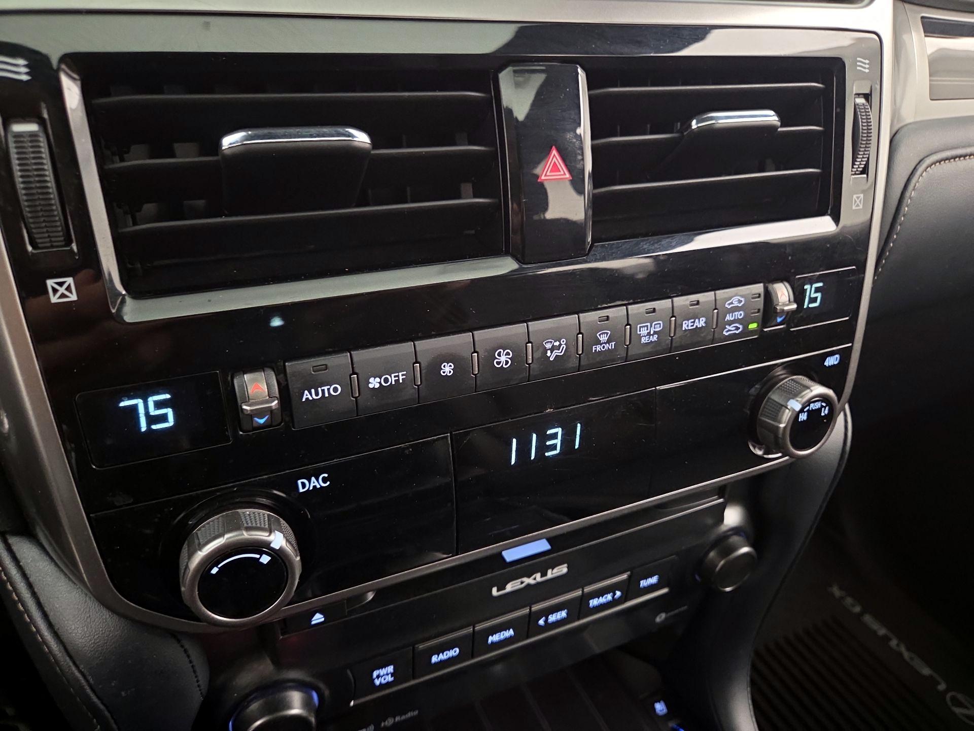 Thumbnail: 2023 Lexus GX - 17