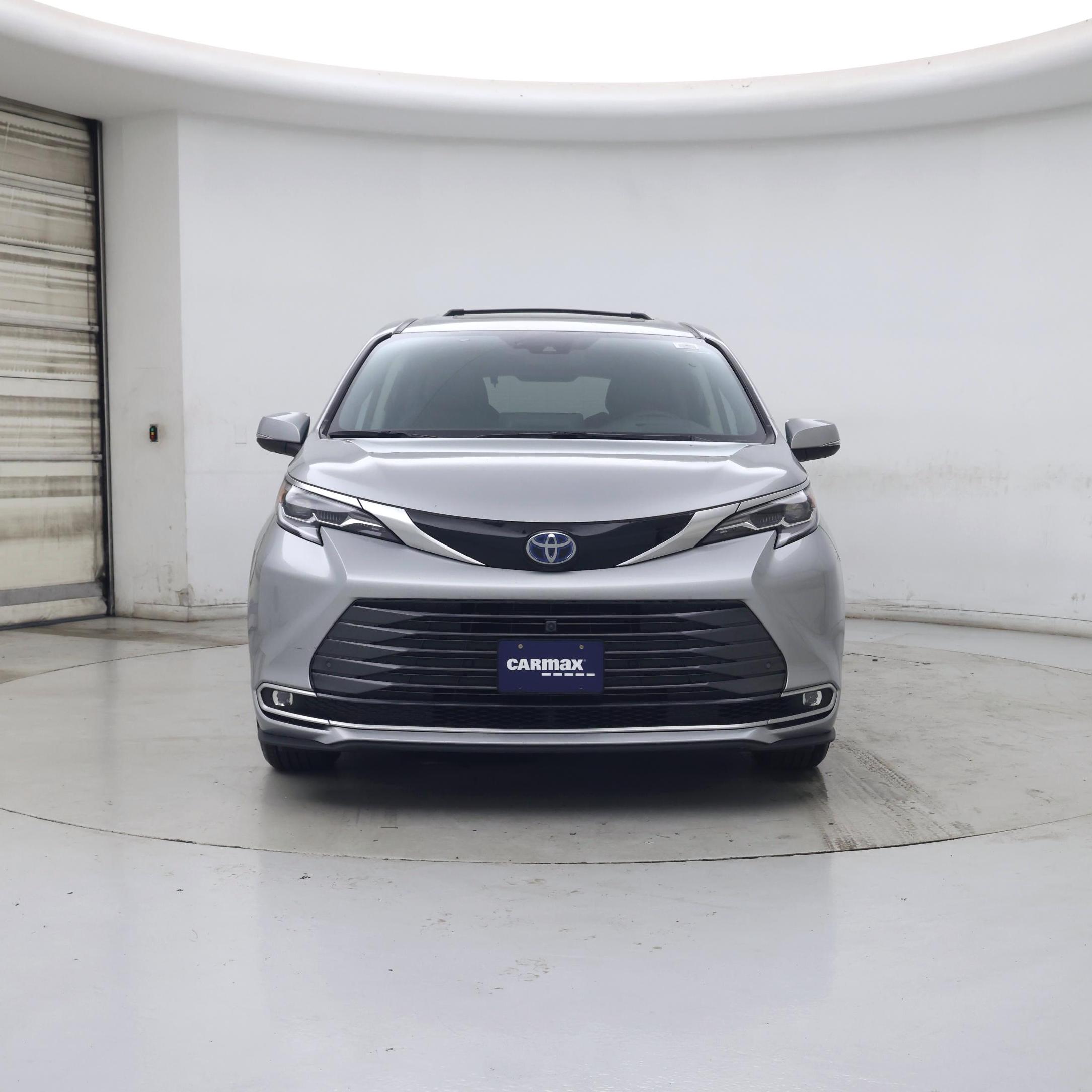 Thumbnail: 2022 Toyota Sienna - 5