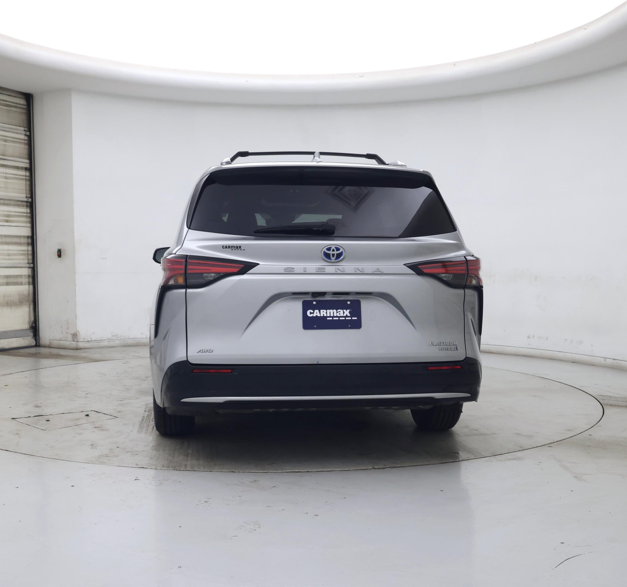 Thumbnail: 2022 Toyota Sienna - 6