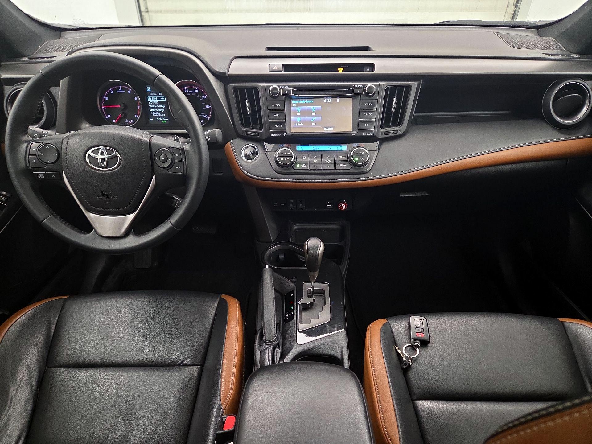 Thumbnail: 2016 Toyota RAV4 - 9