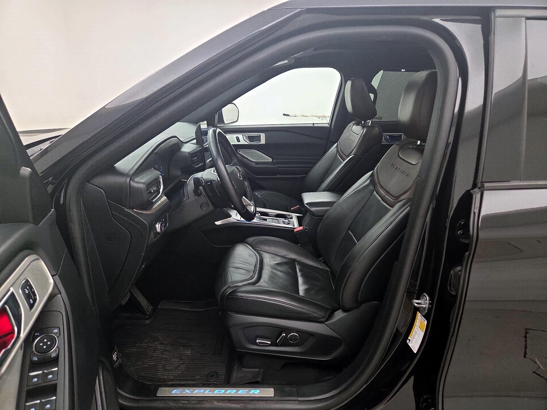 Thumbnail: 2020 Ford Explorer - 11