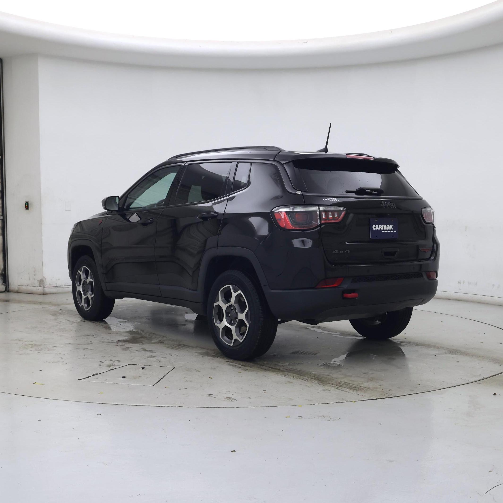 Thumbnail: 2022 Jeep Compass - 2