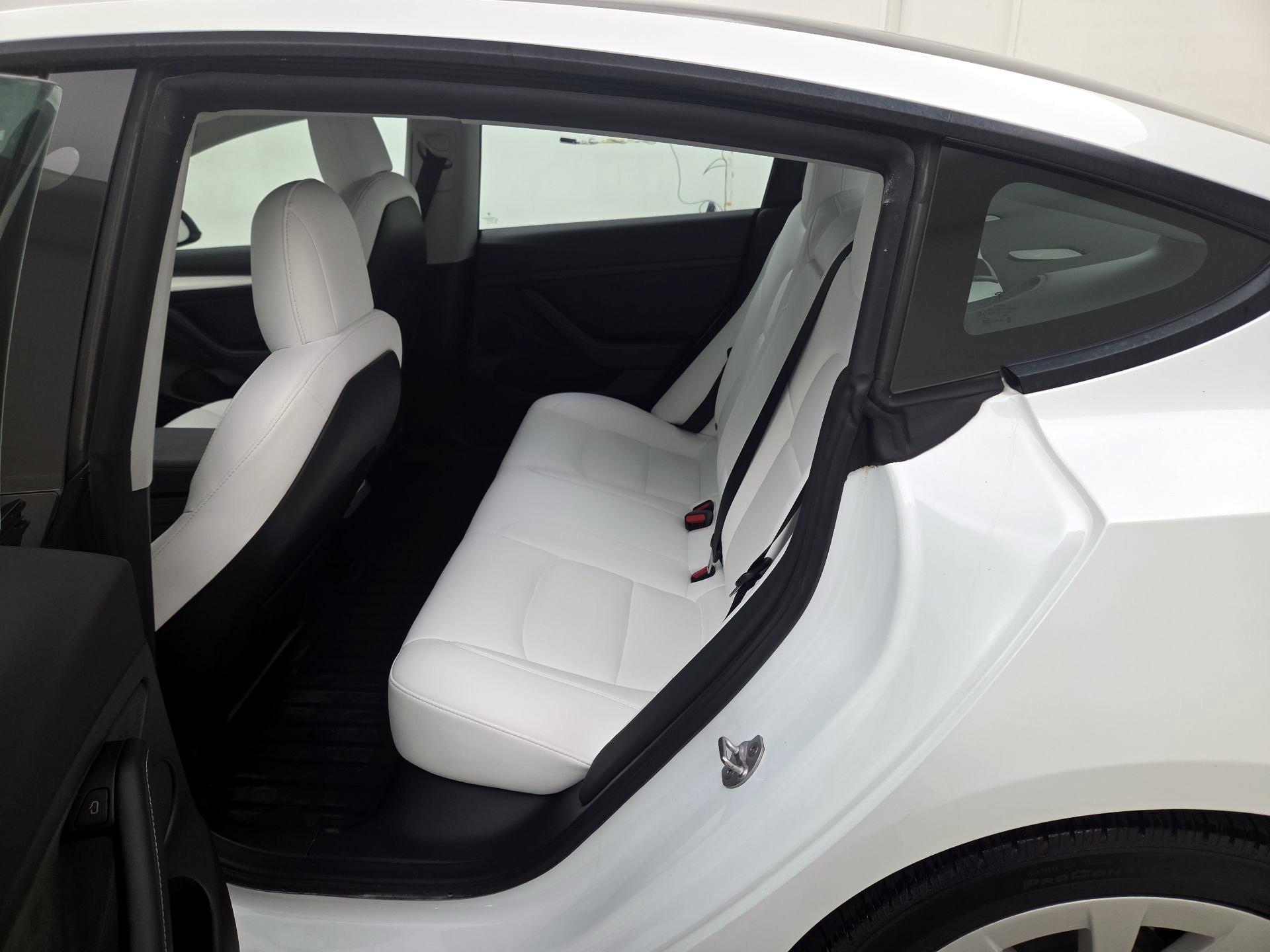 Thumbnail: 2022 Tesla Model 3 - 20