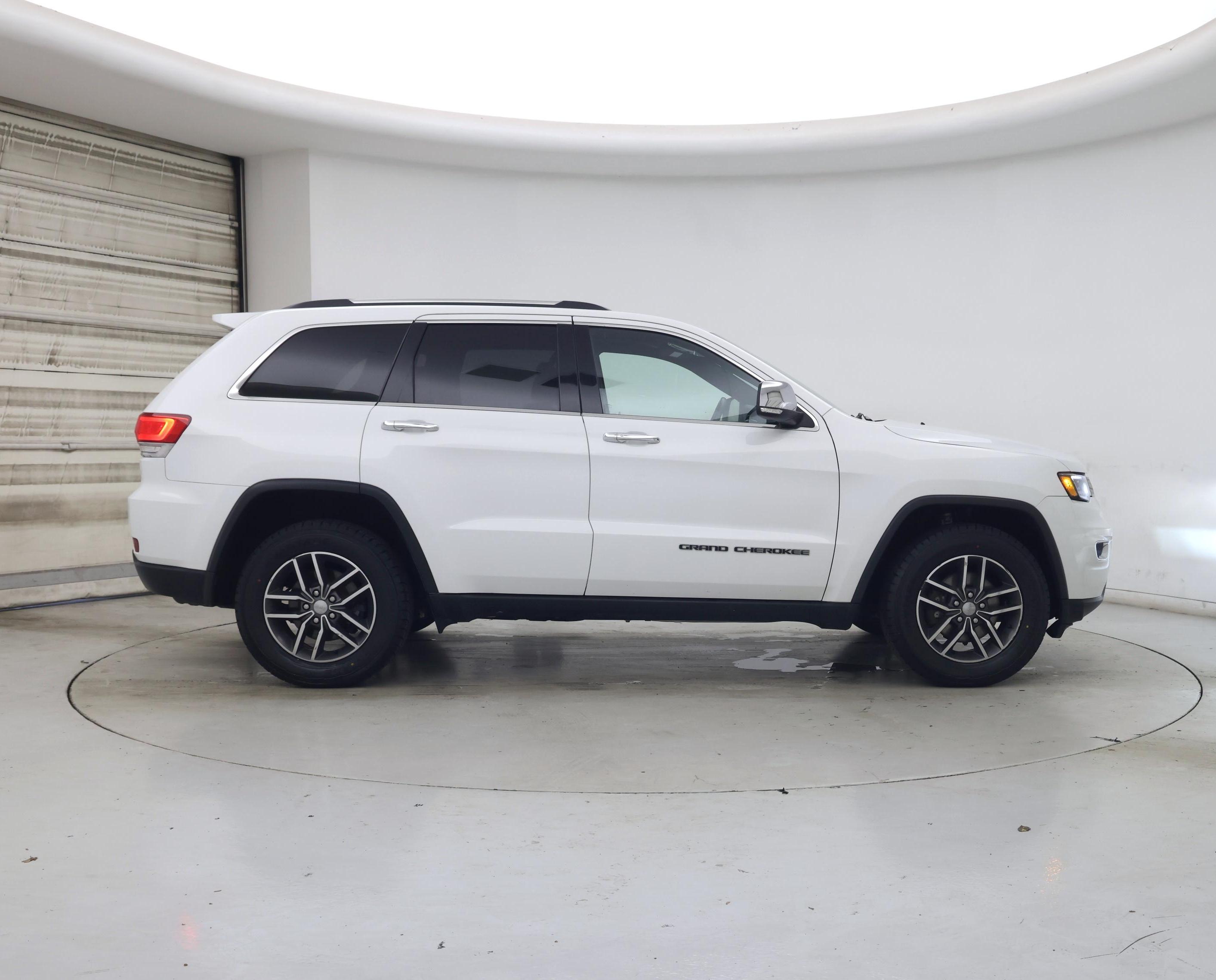 Thumbnail: 2017 Jeep Grand Cherokee - 7