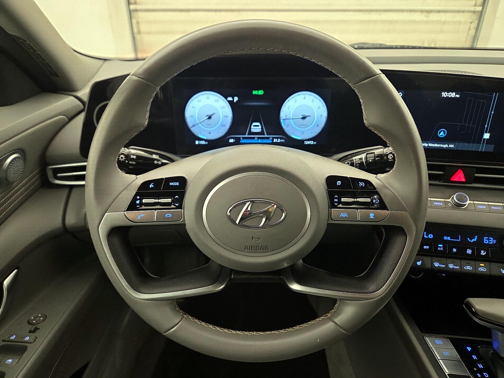 Thumbnail: 2023 Hyundai Elantra - 10