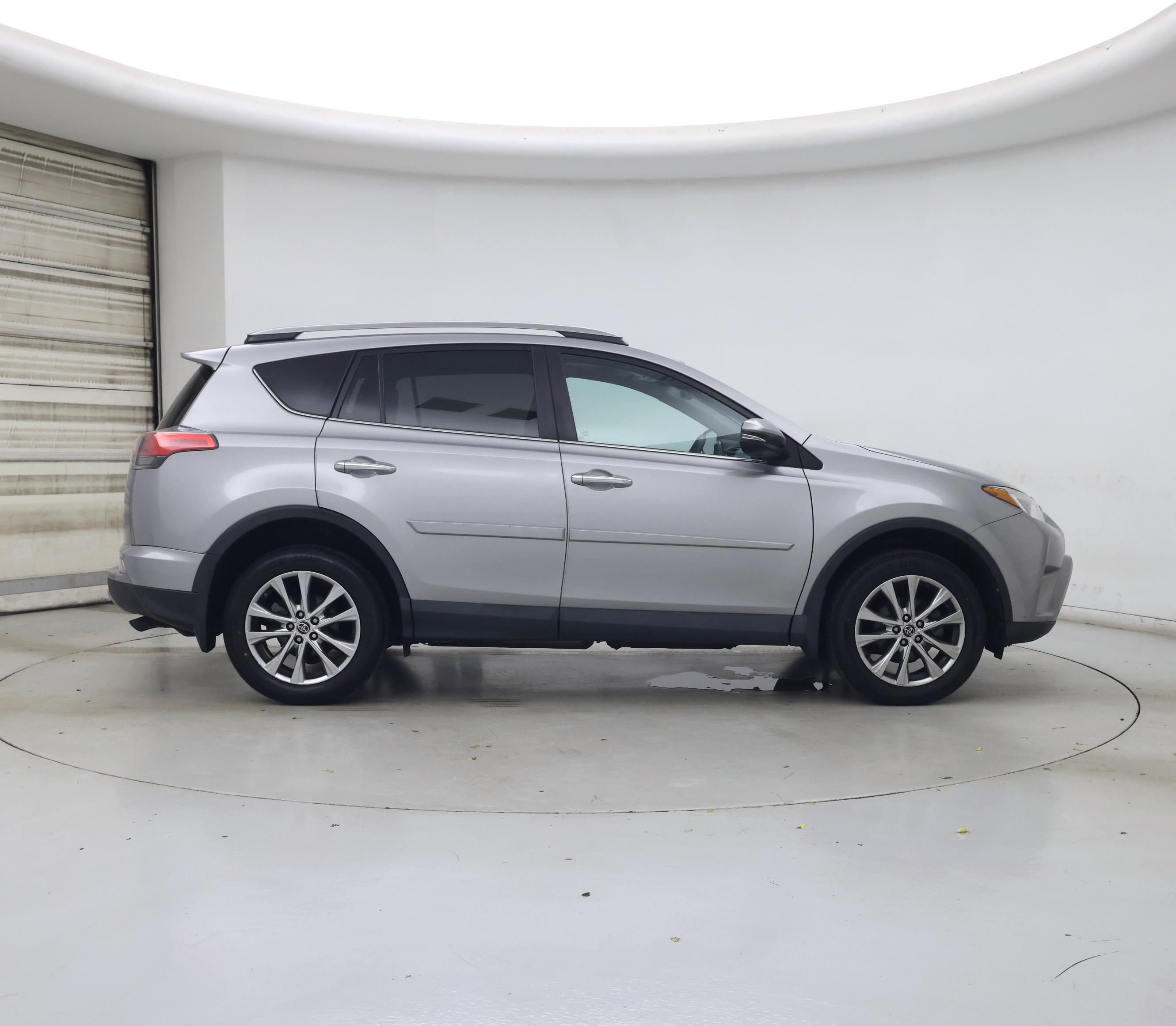 Thumbnail: 2018 Toyota RAV4 - 7