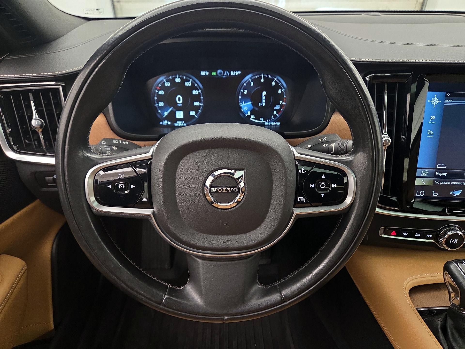 Thumbnail: 2017 Volvo S90 - 10