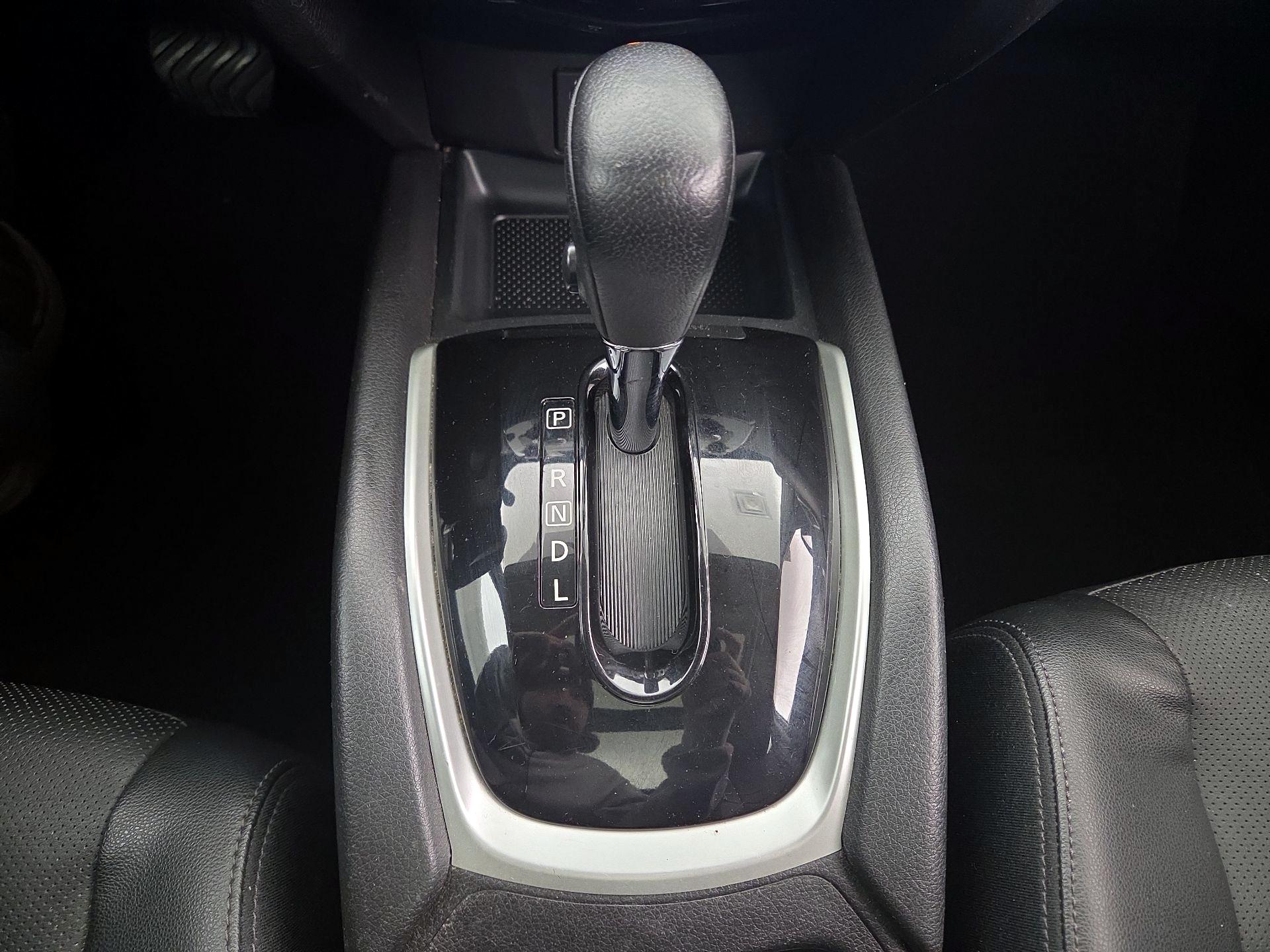Thumbnail: 2016 Nissan Rogue - 18