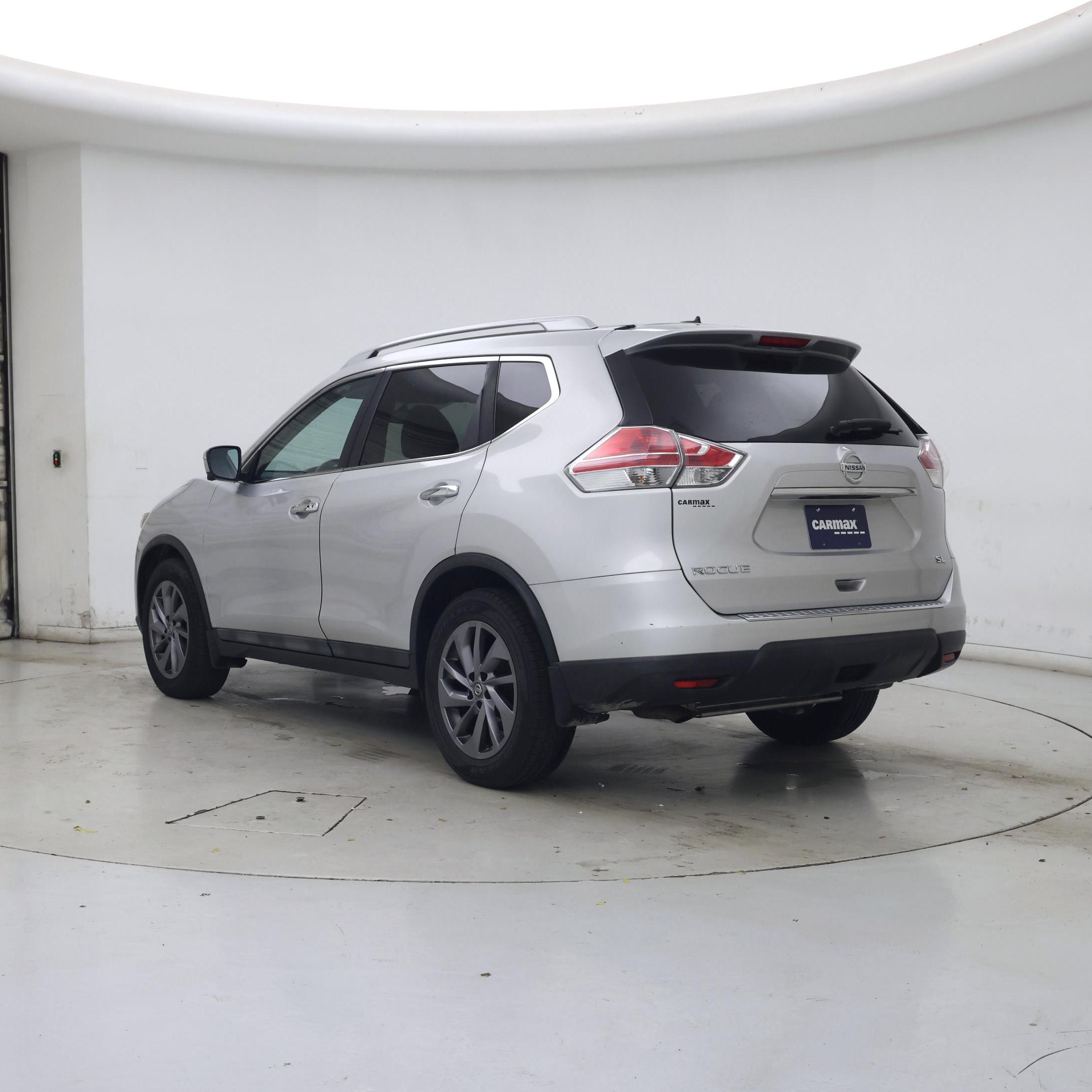 Thumbnail: 2016 Nissan Rogue - 2