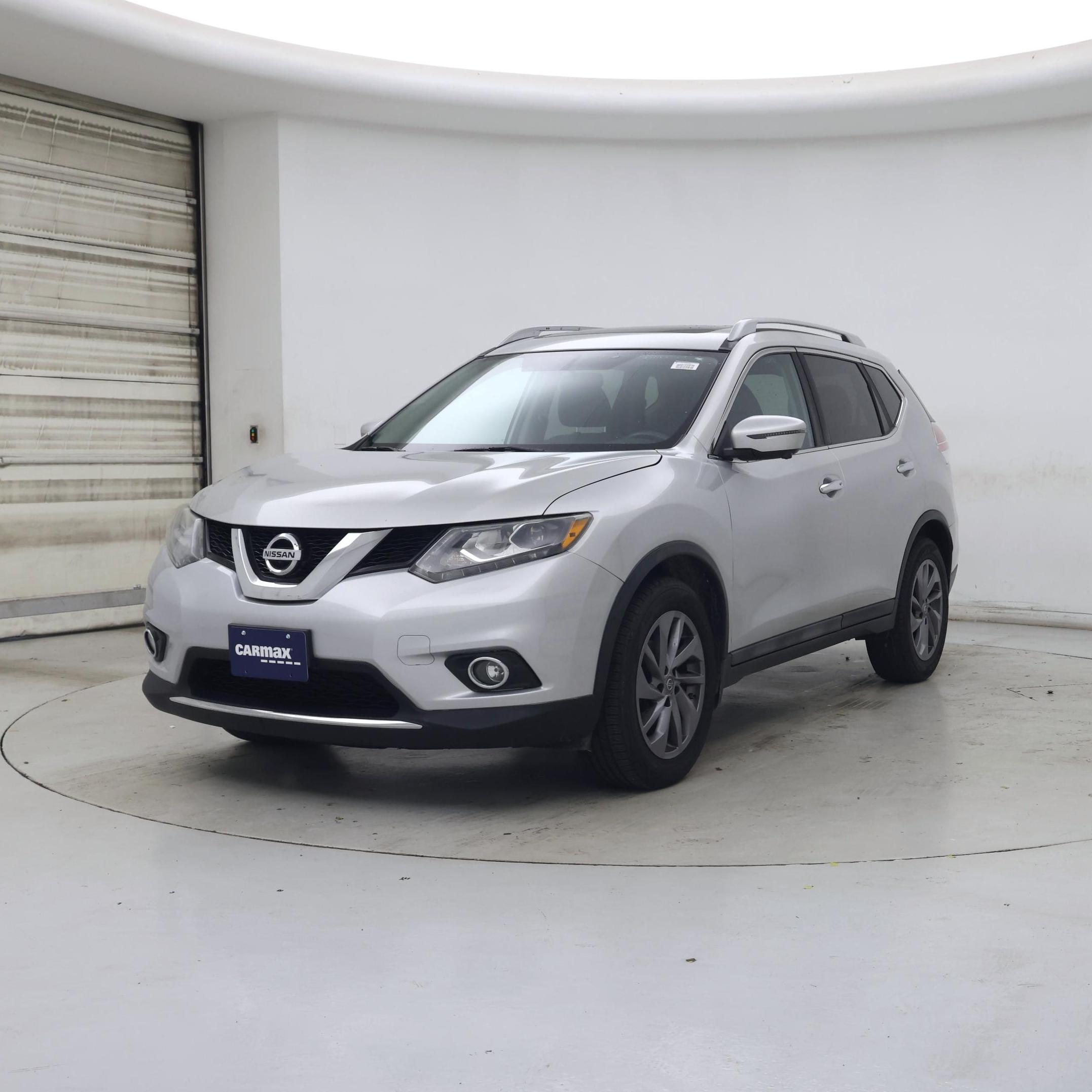 Thumbnail: 2016 Nissan Rogue - 4