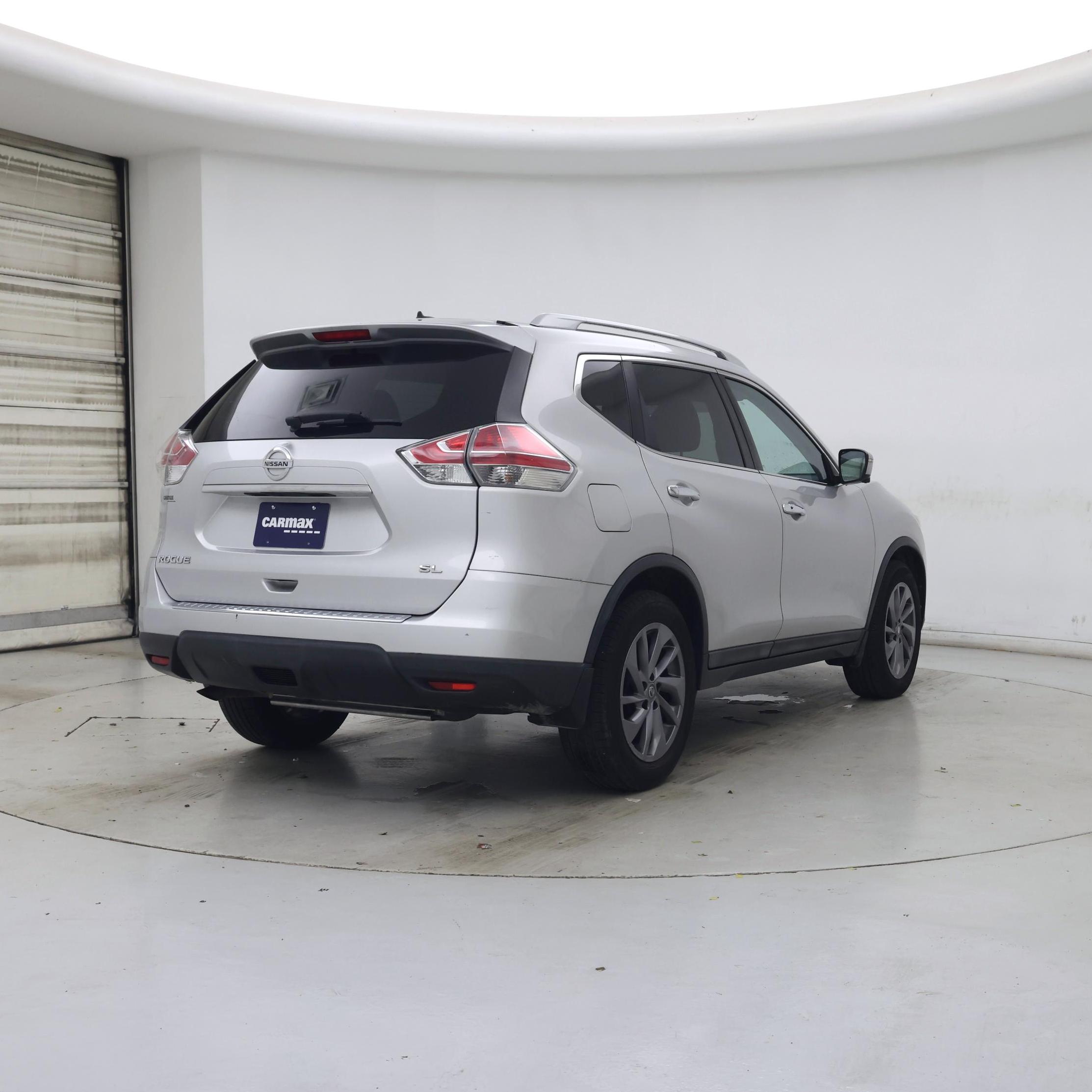 Thumbnail: 2016 Nissan Rogue - 8