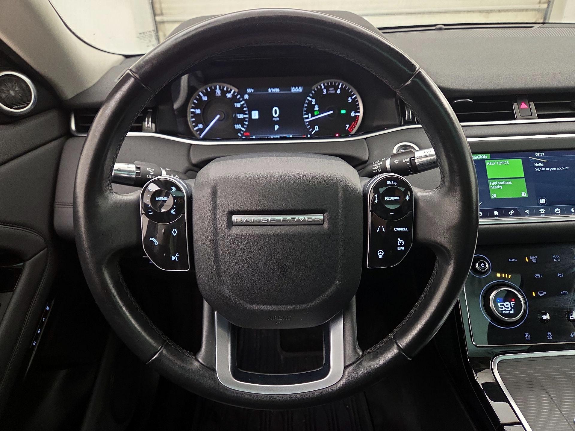 Thumbnail: 2020 Land Rover Range Rover Evoque - 10