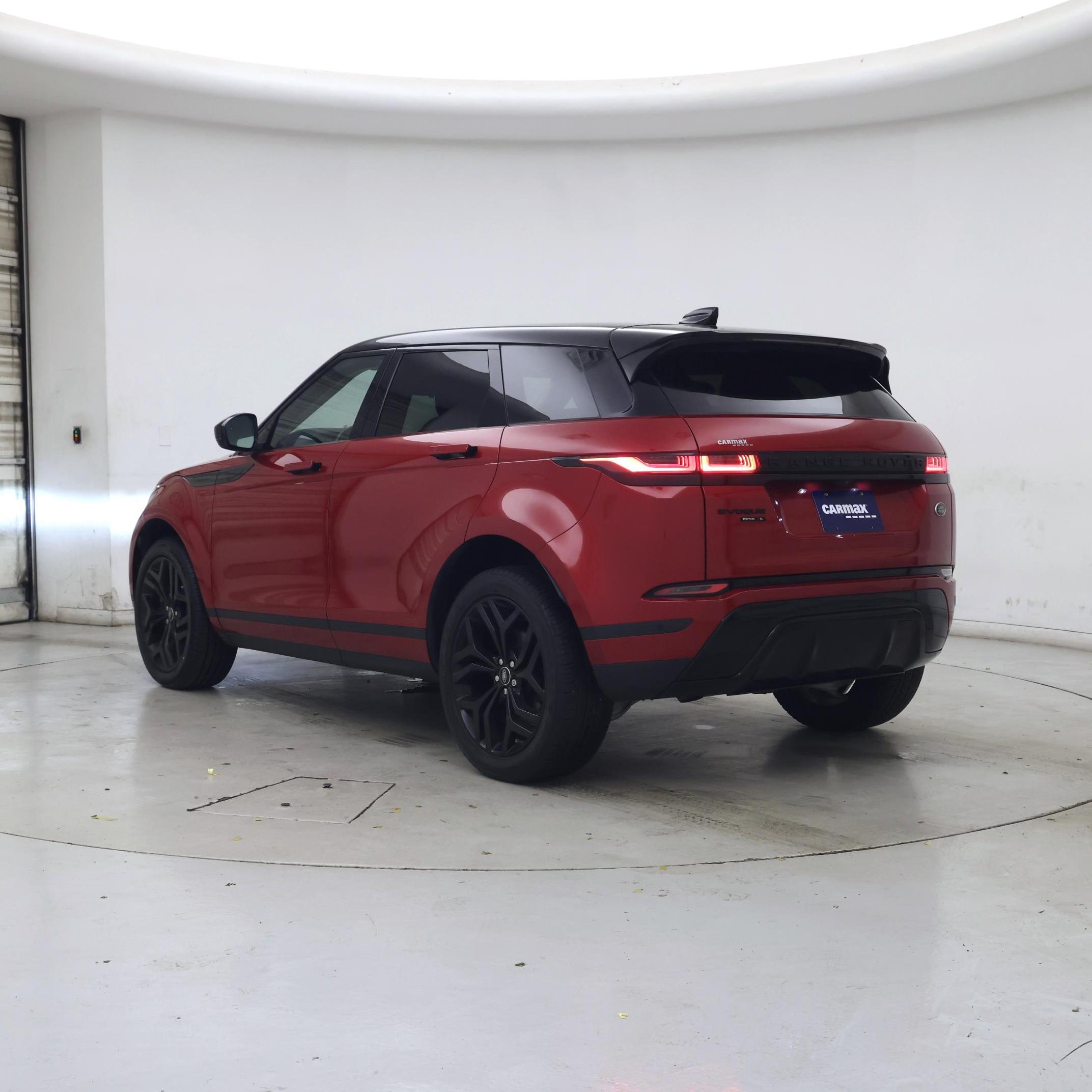 Thumbnail: 2020 Land Rover Range Rover Evoque - 2