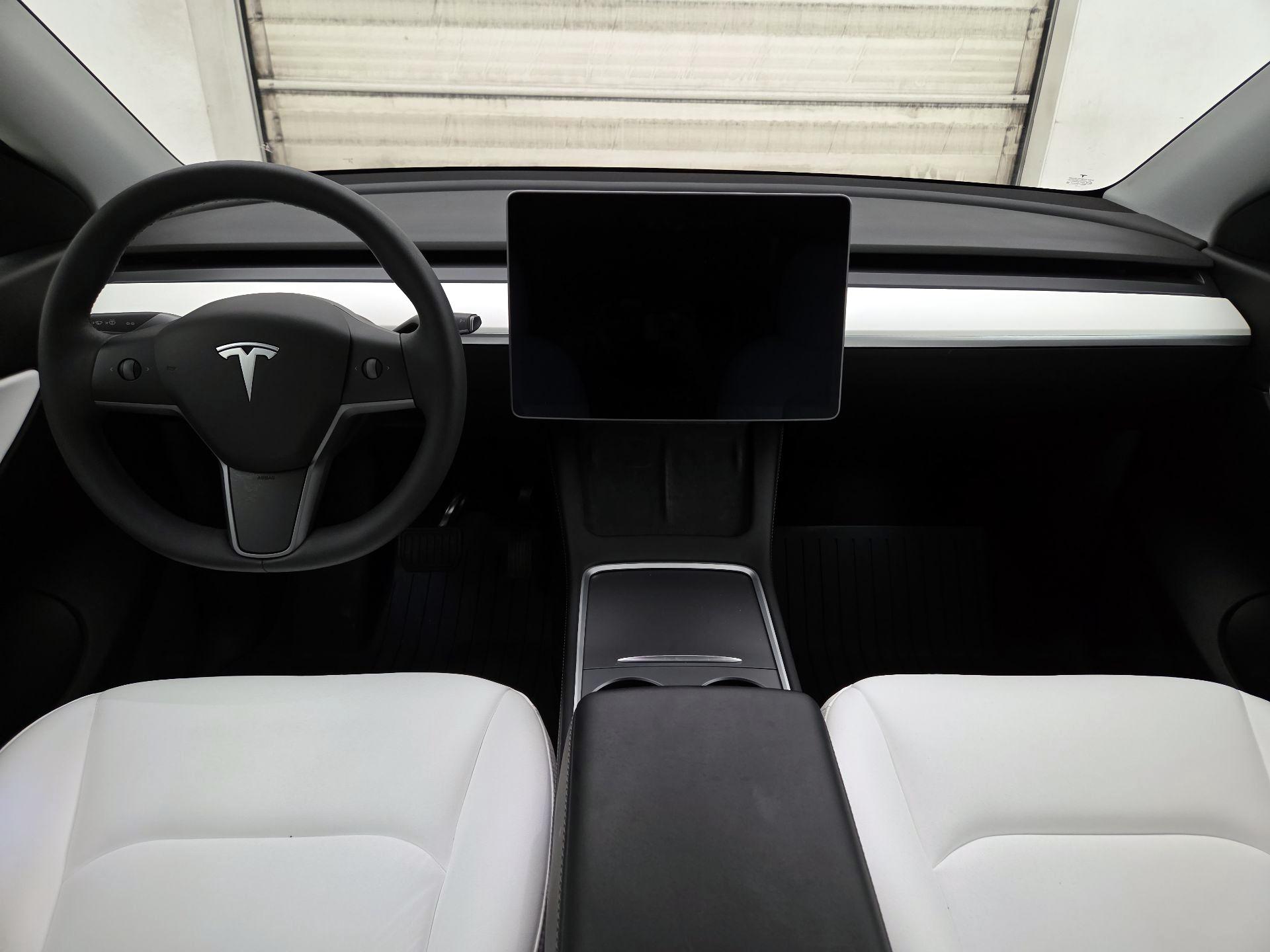 Thumbnail: 2021 Tesla Model Y - 9