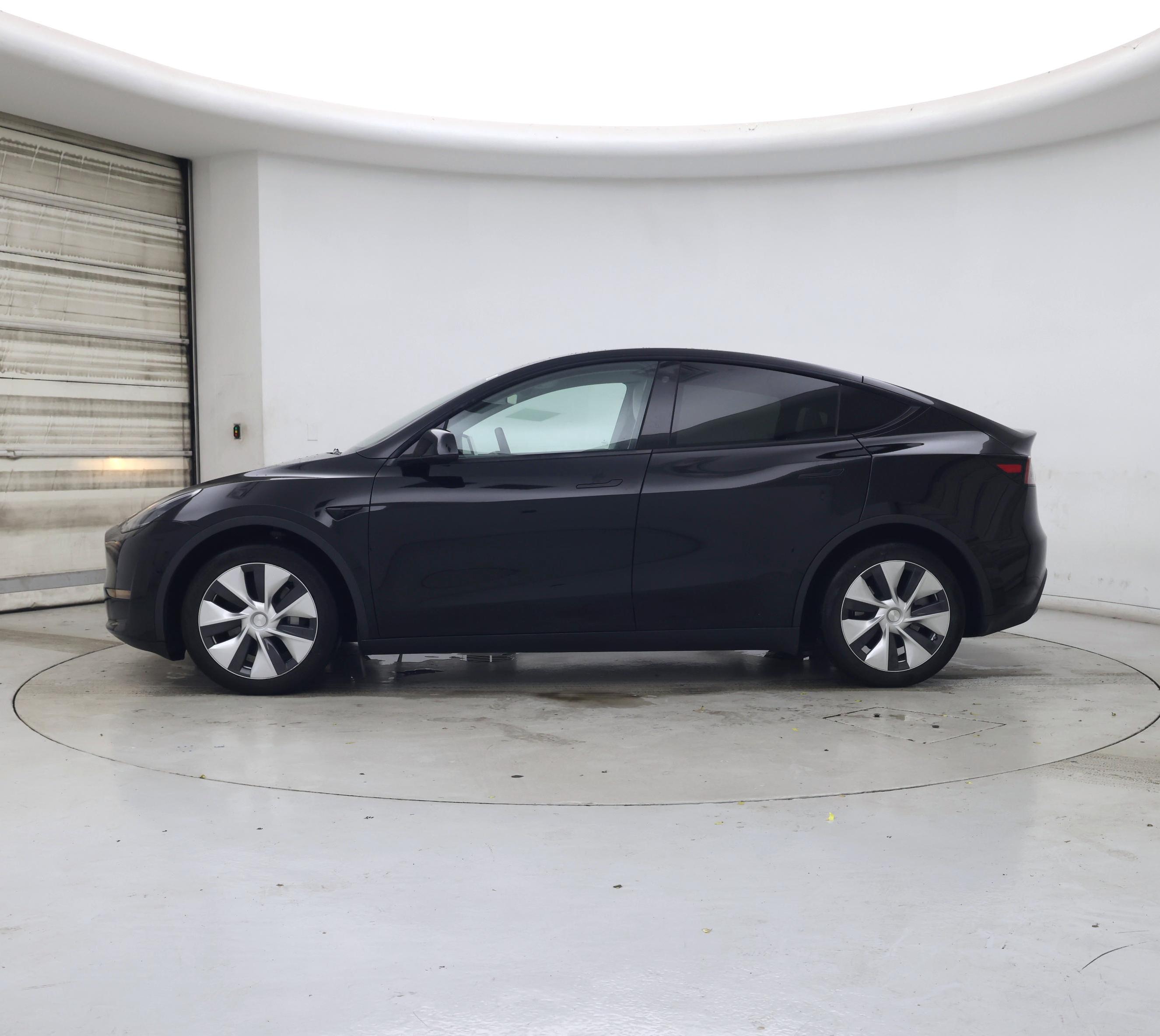 Thumbnail: 2021 Tesla Model Y - 3