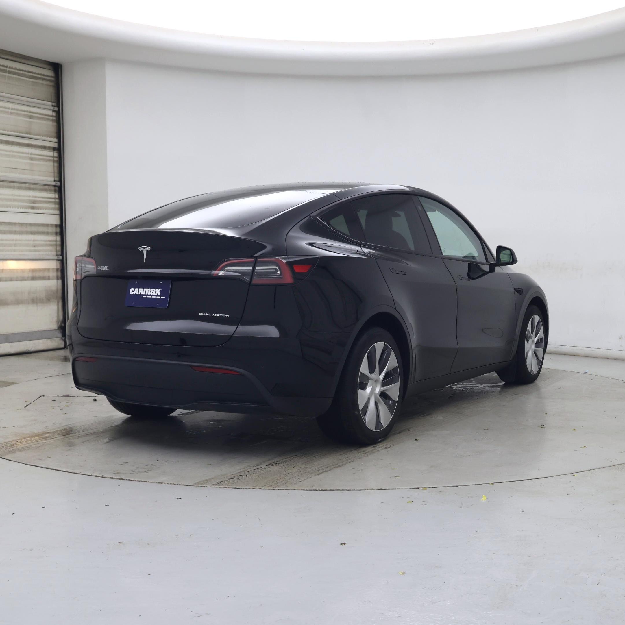 Thumbnail: 2021 Tesla Model Y - 8
