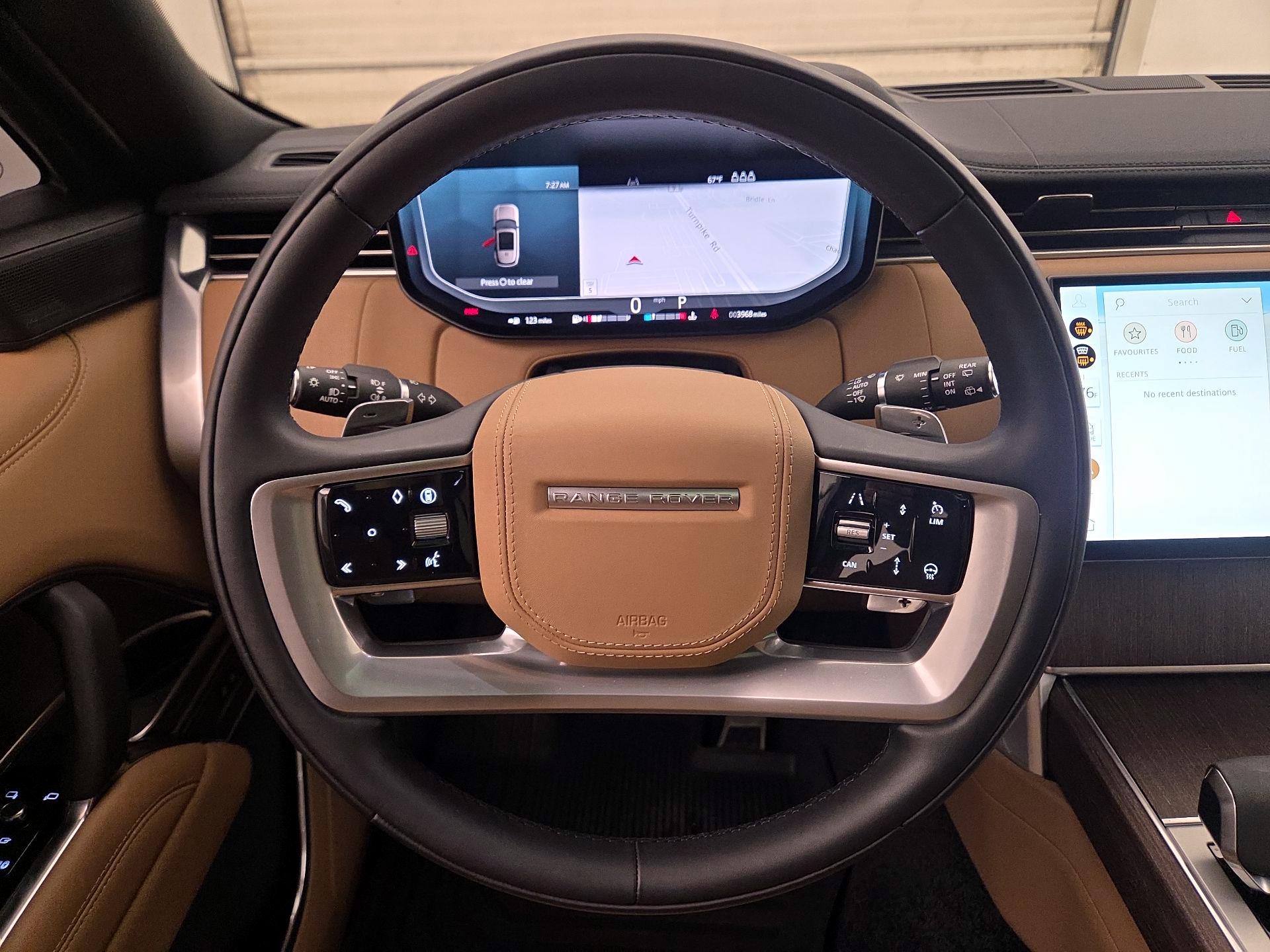 Thumbnail: 2025 Land Rover Range Rover - 10