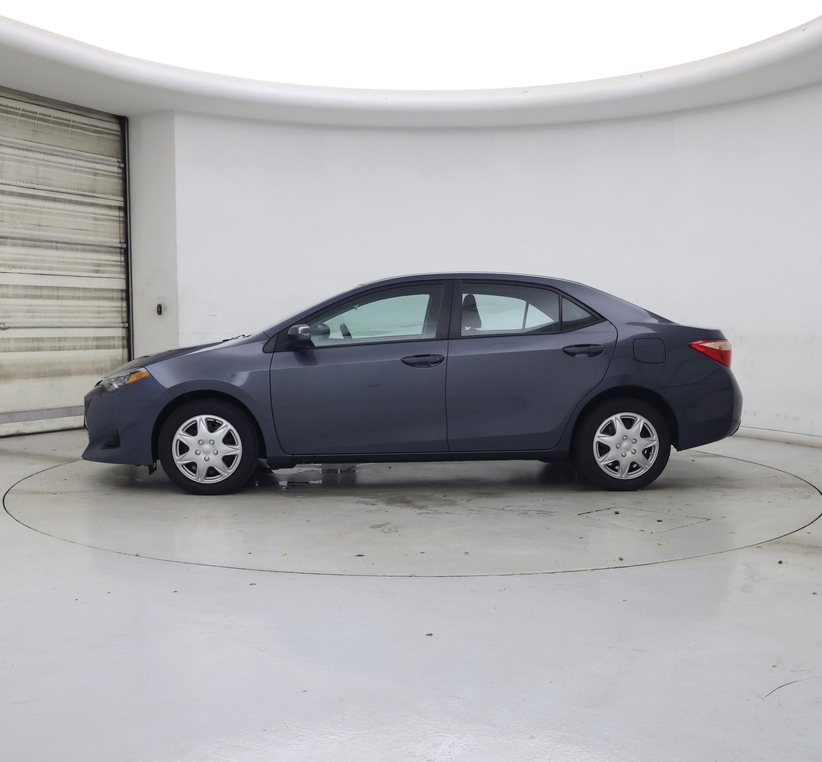Thumbnail: 2019 Toyota Corolla - 3