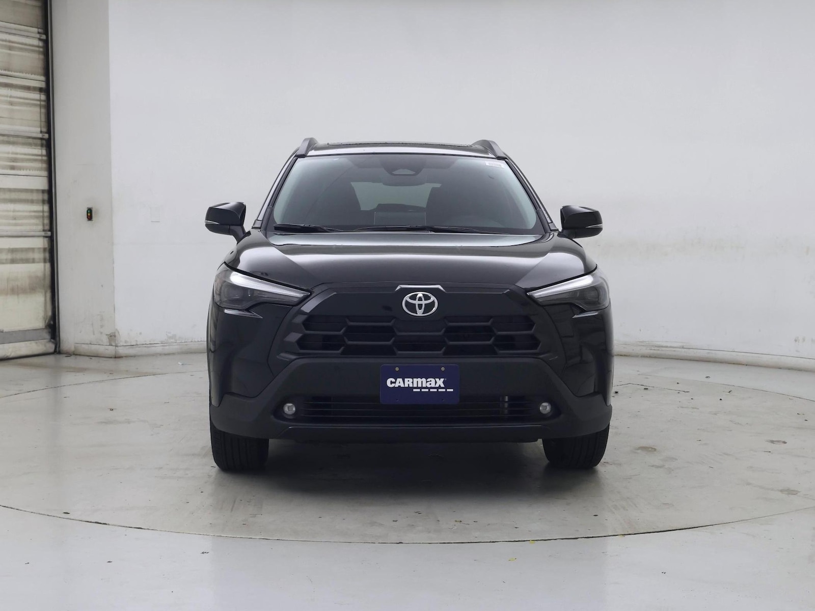 2026 Toyota Corolla Cross XLE - Photo 6