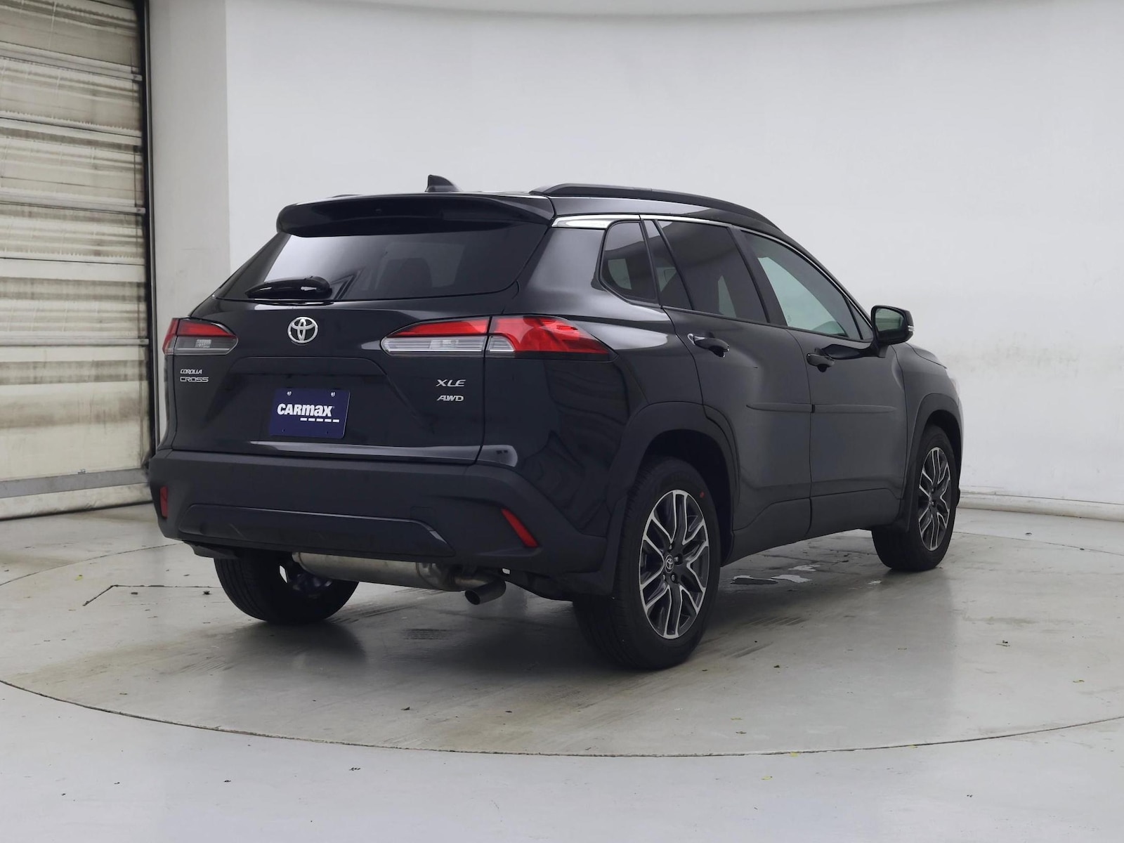 2026 Toyota Corolla Cross XLE - Photo 9
