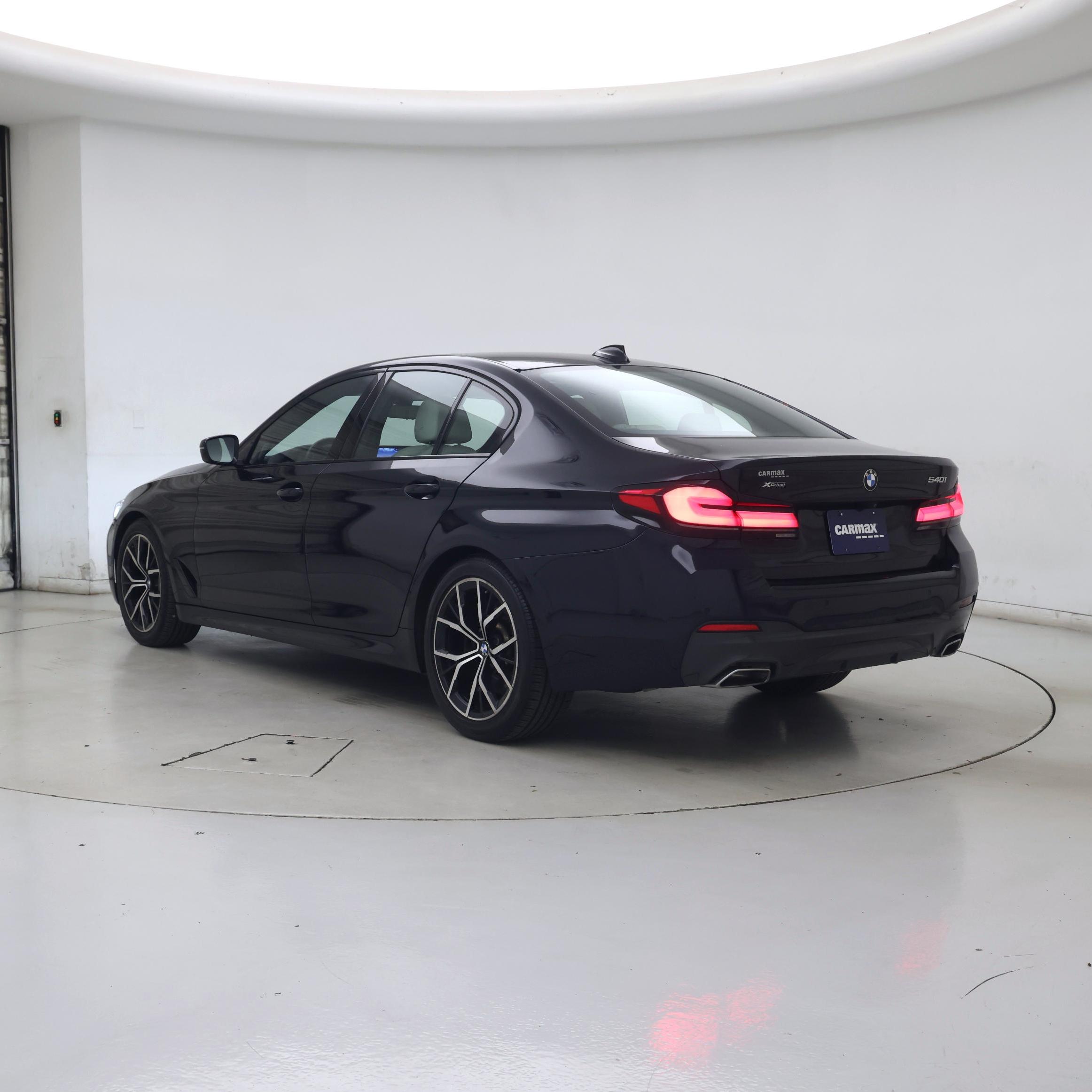 Thumbnail: 2021 BMW 5 Series - 2