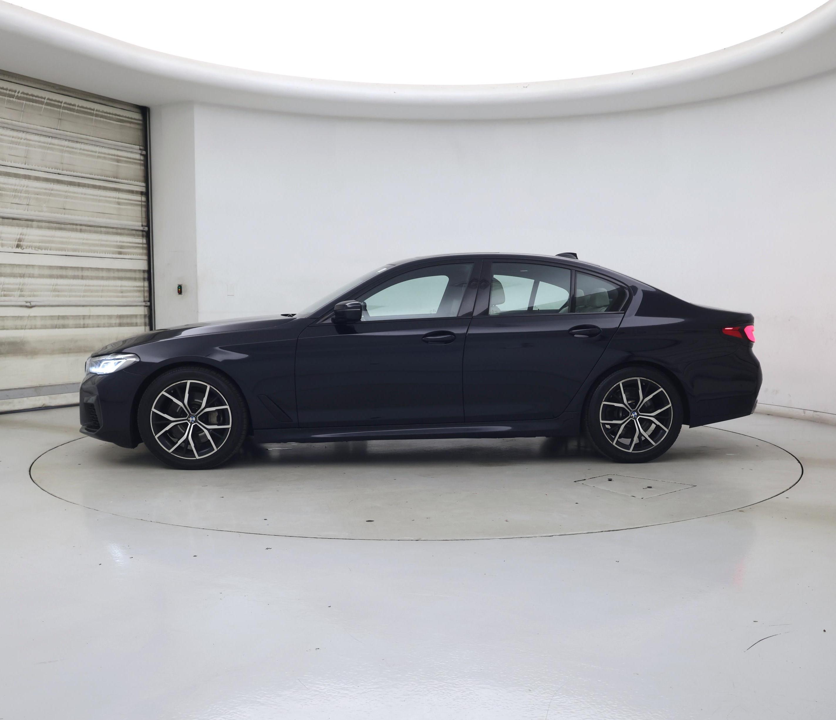 Thumbnail: 2021 BMW 5 Series - 3