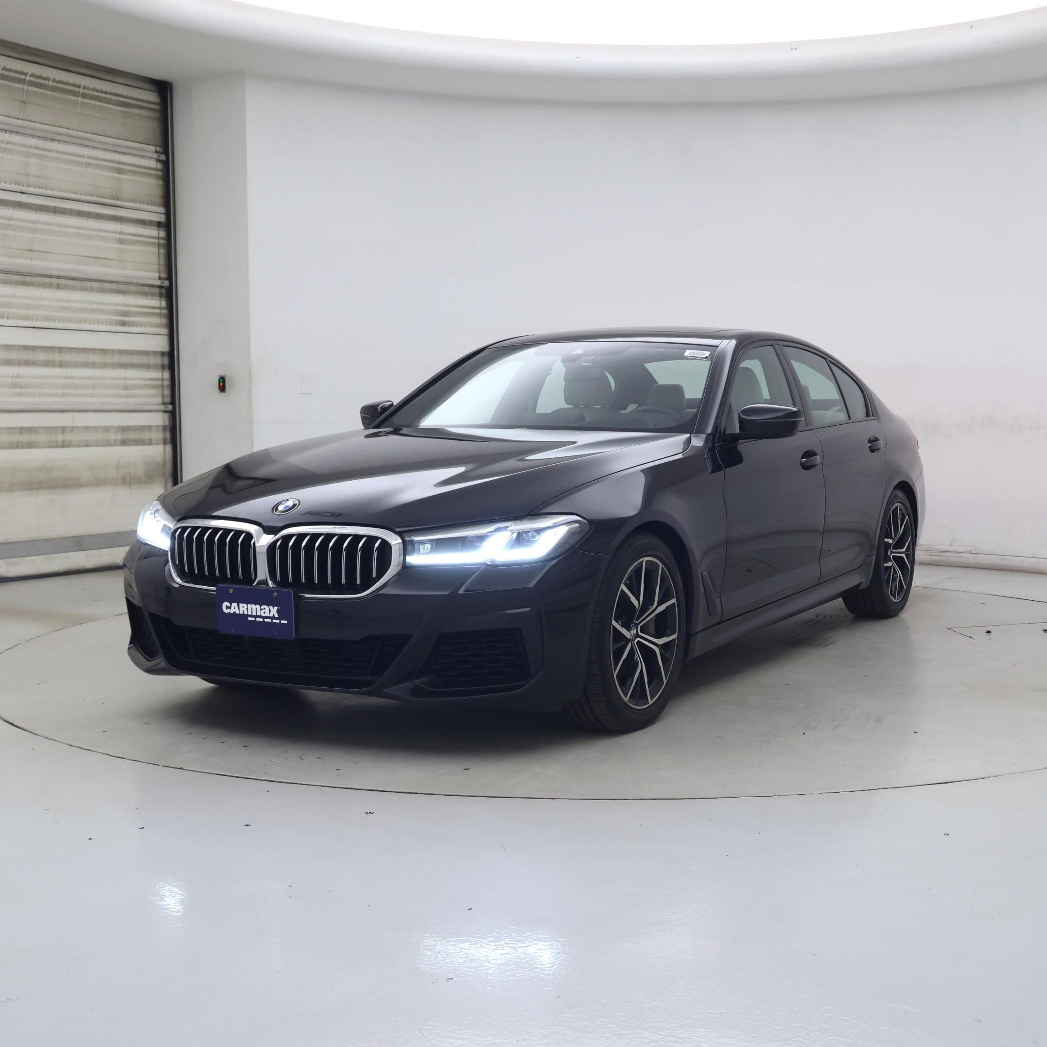 Thumbnail: 2021 BMW 5 Series - 4