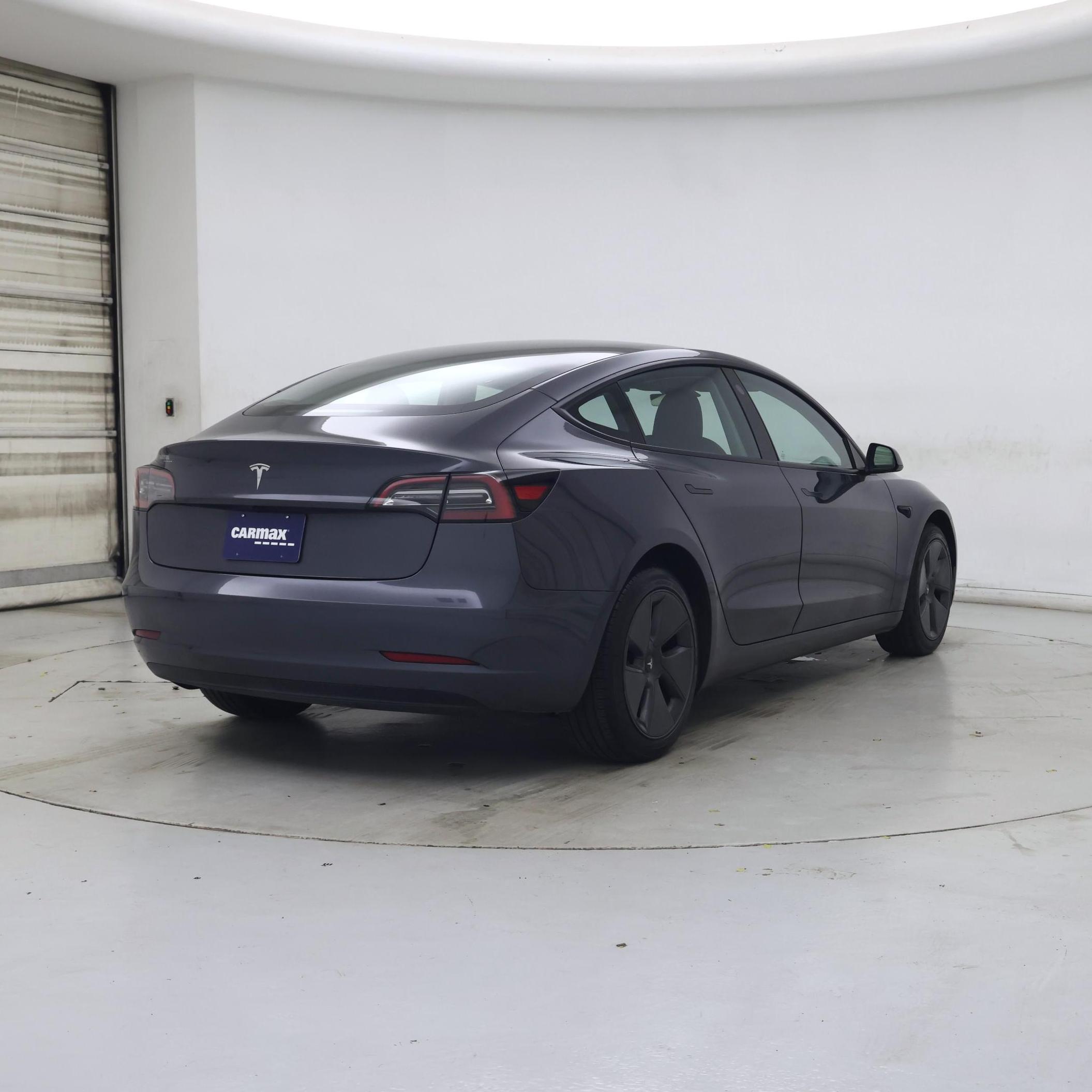 Thumbnail: 2023 Tesla Model 3 - 8