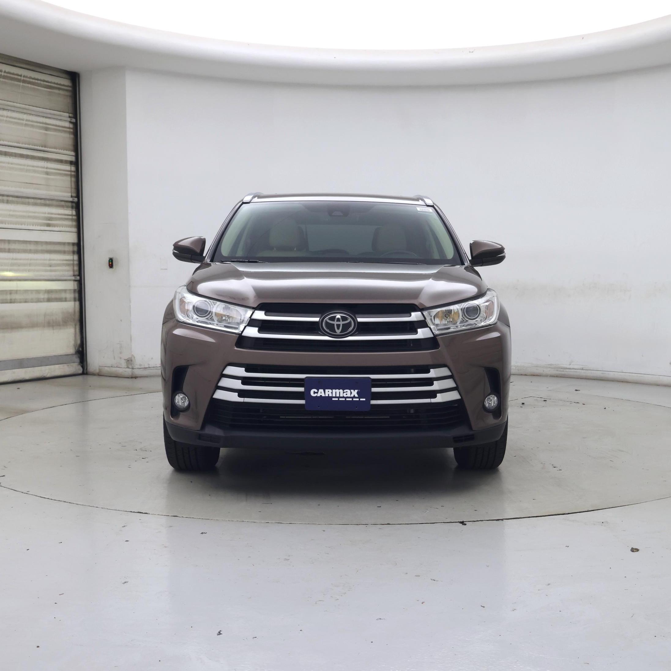Thumbnail: 2019 Toyota Highlander - 5