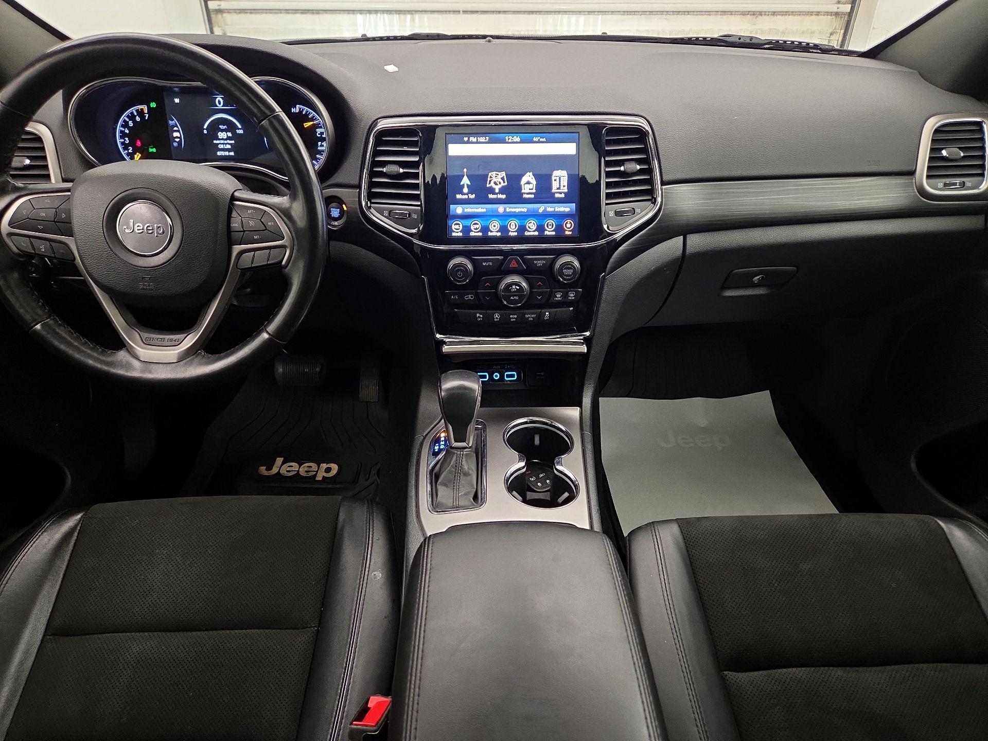 Thumbnail: 2020 Jeep Grand Cherokee - 9