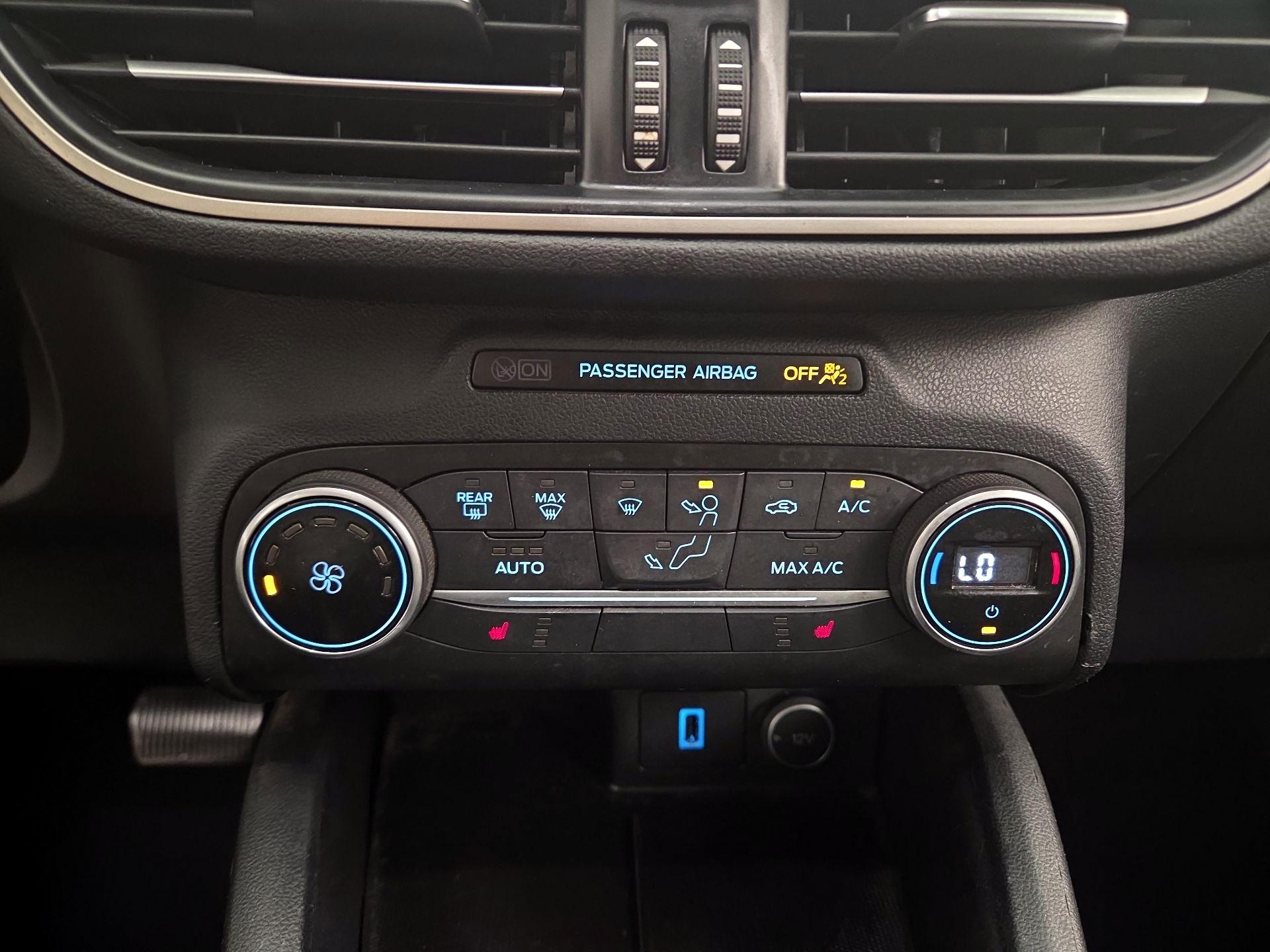 Thumbnail: 2020 Ford Escape - 16