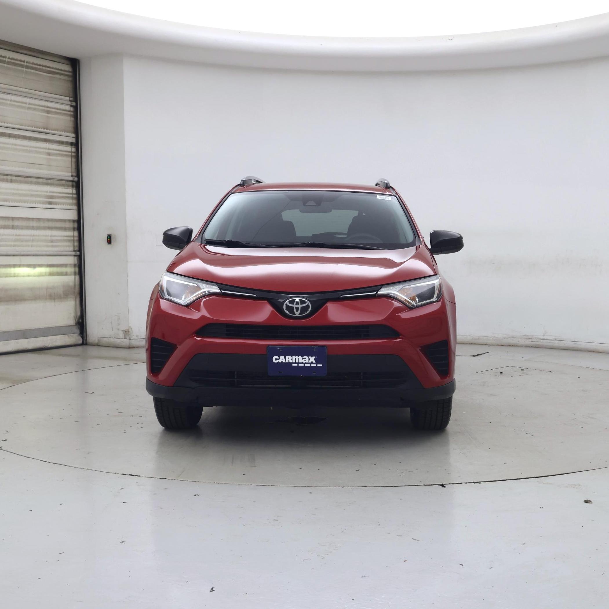 Thumbnail: 2017 Toyota RAV4 - 5