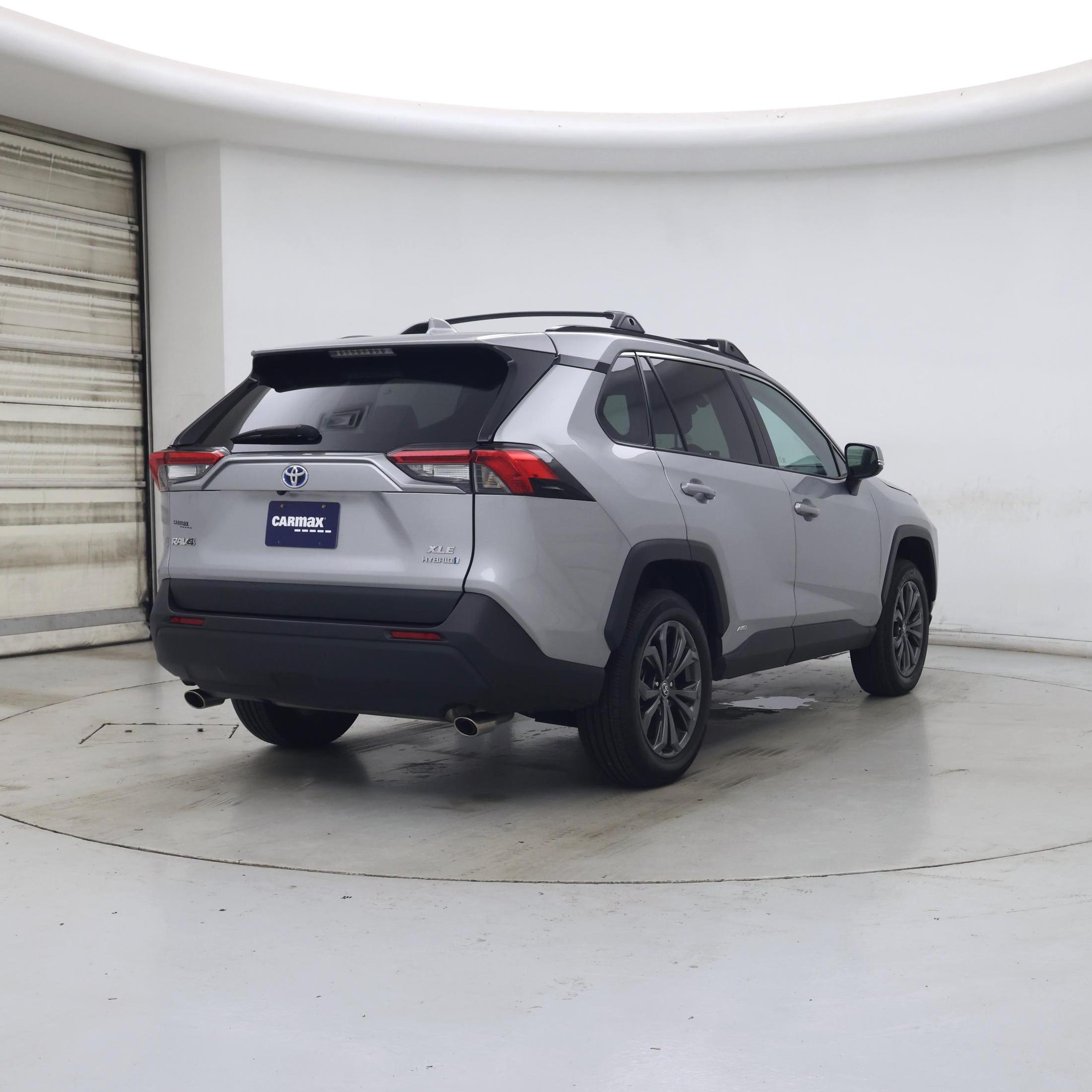 Thumbnail: 2024 Toyota RAV4 - 8