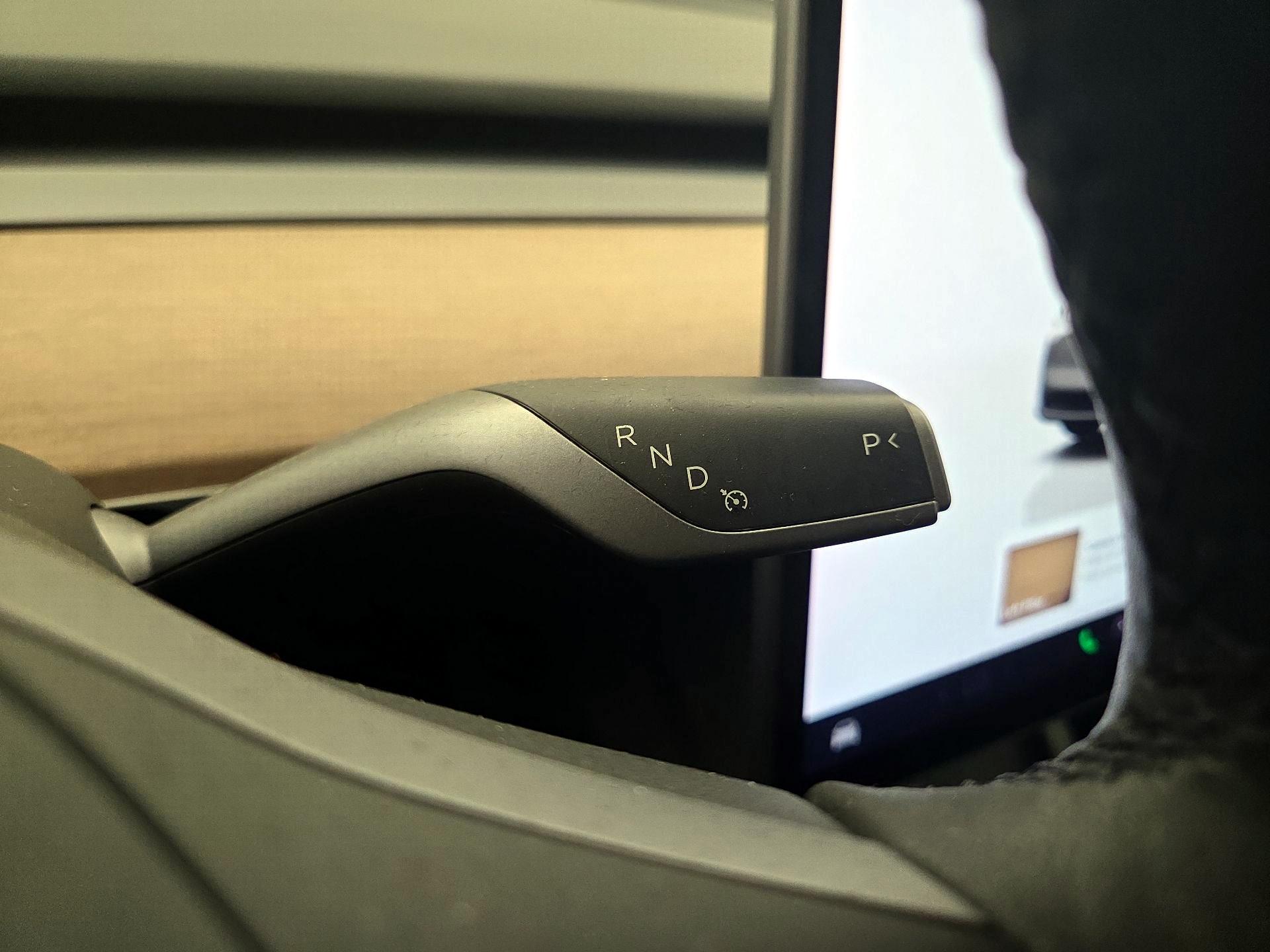 Thumbnail: 2022 Tesla Model Y - 17