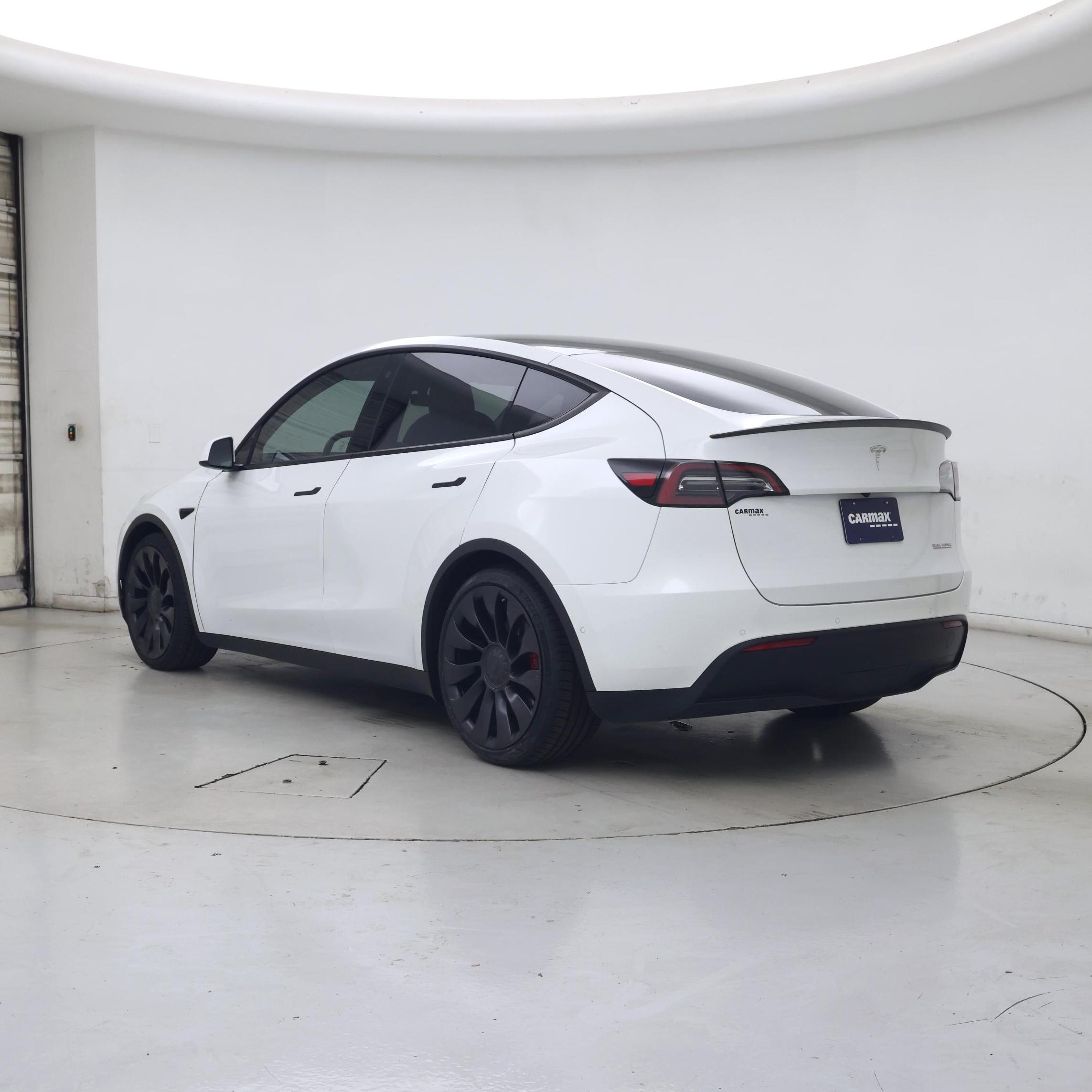 Thumbnail: 2022 Tesla Model Y - 2