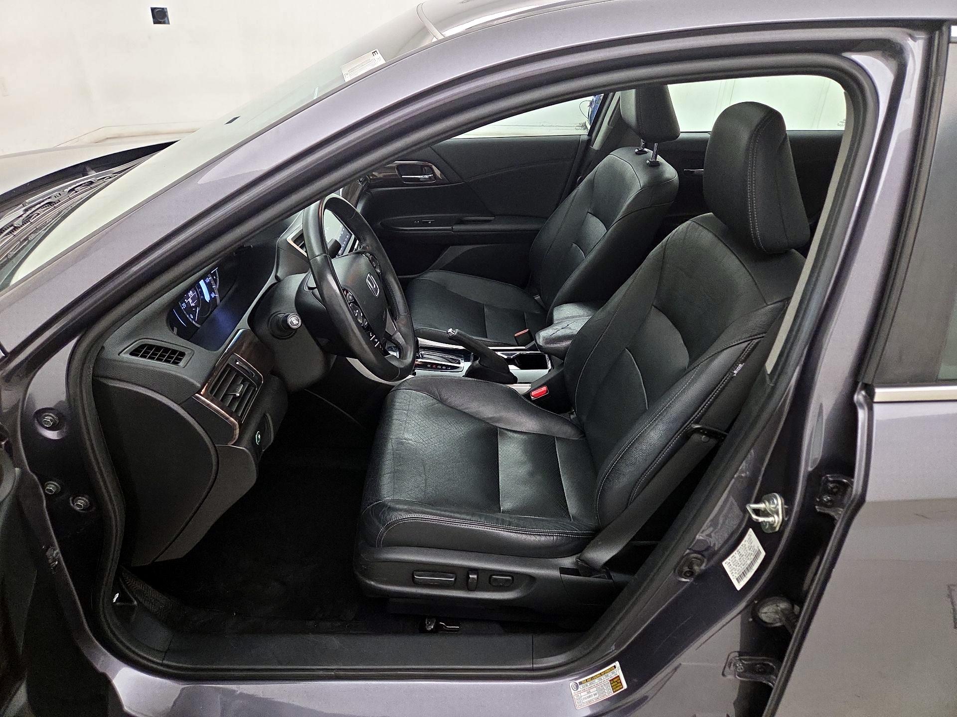 Thumbnail: 2016 Honda Accord - 11
