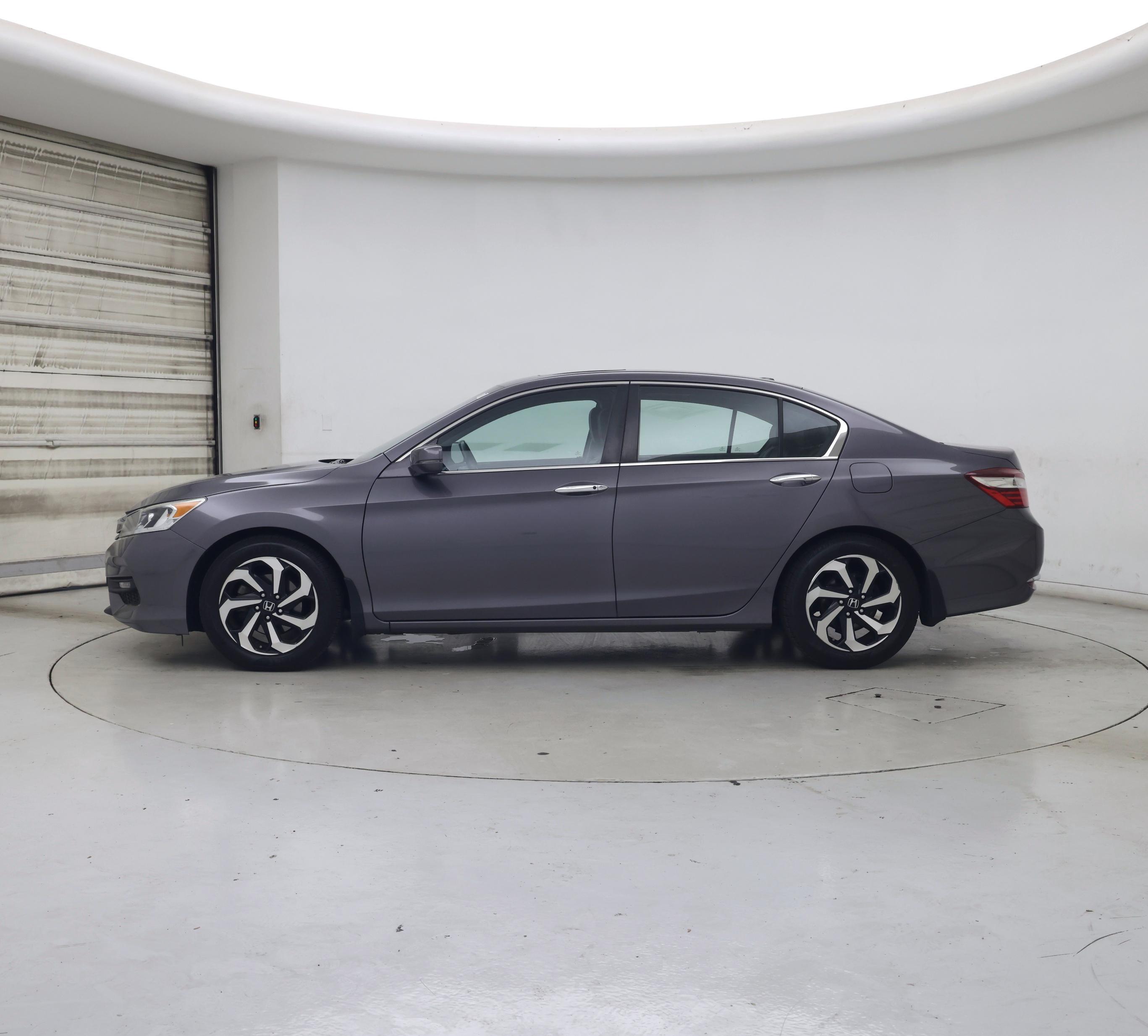 Thumbnail: 2016 Honda Accord - 3