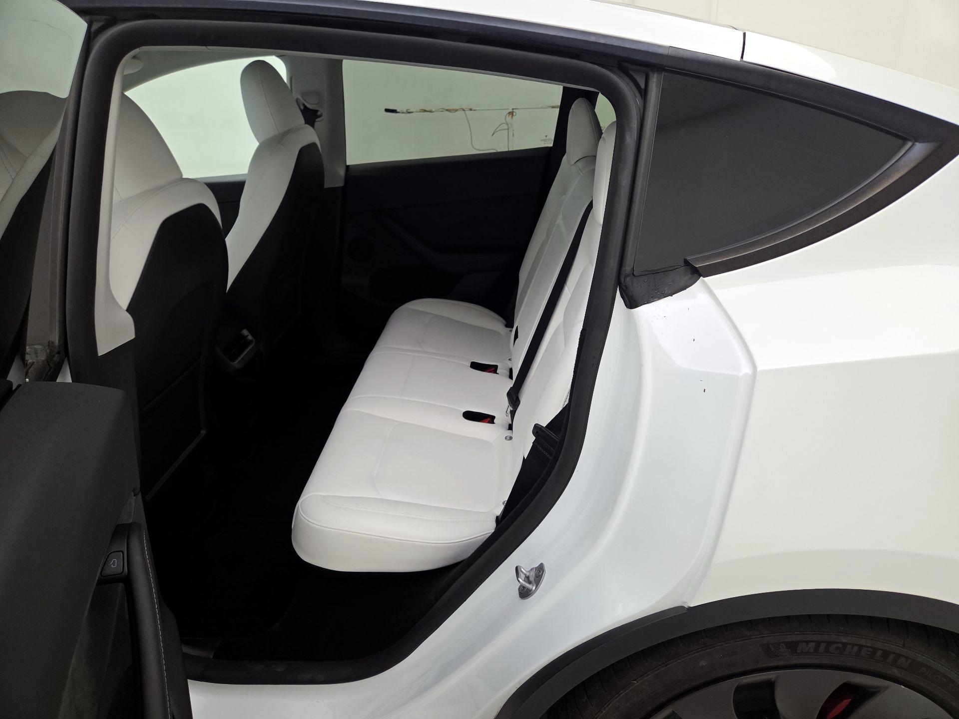 Thumbnail: 2023 Tesla Model Y - 20