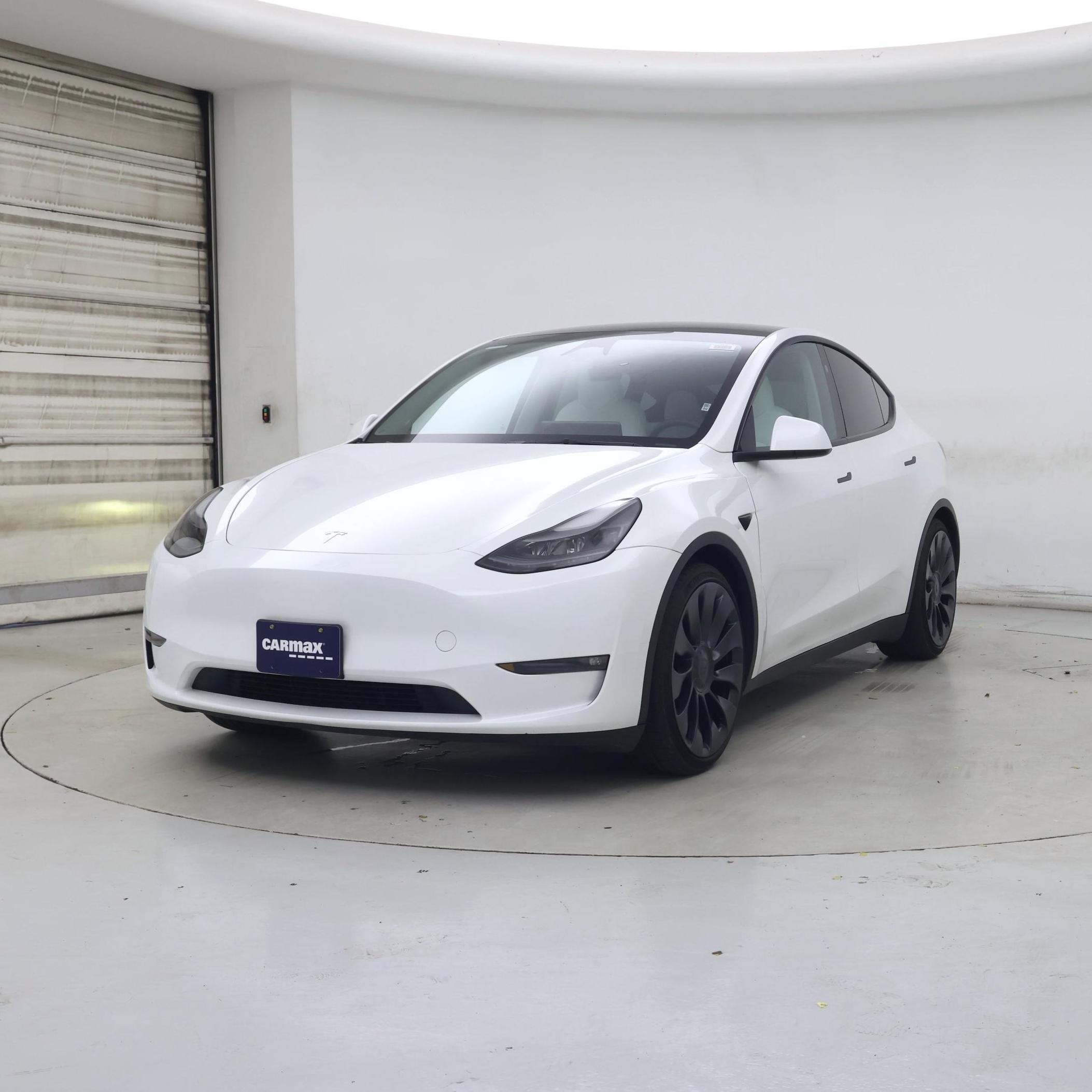 Thumbnail: 2023 Tesla Model Y - 4