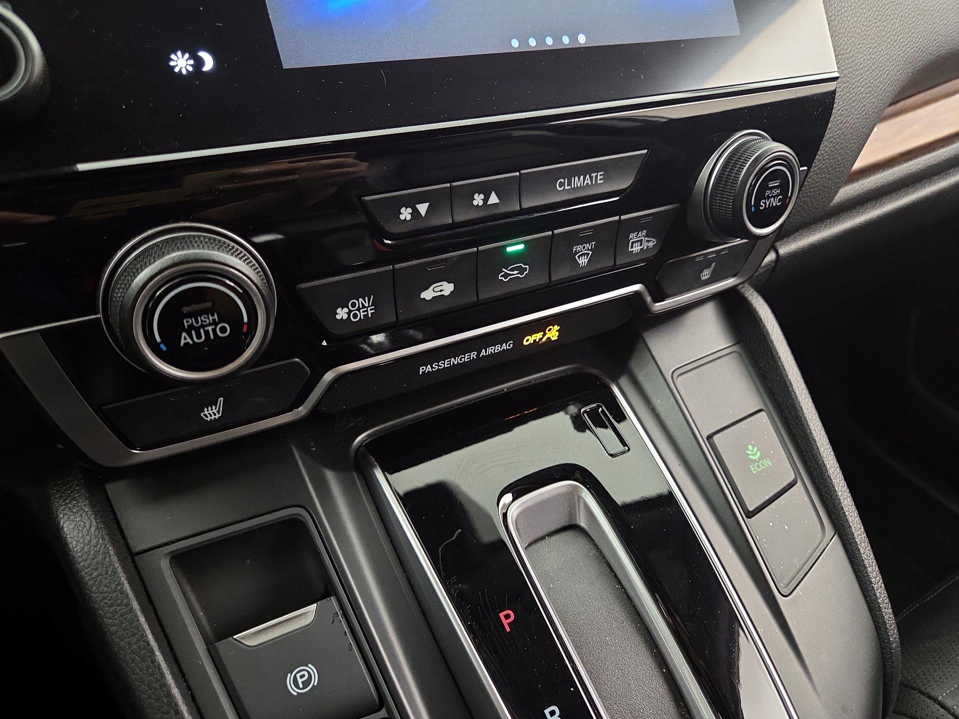 Thumbnail: 2019 Honda CR-V - 16